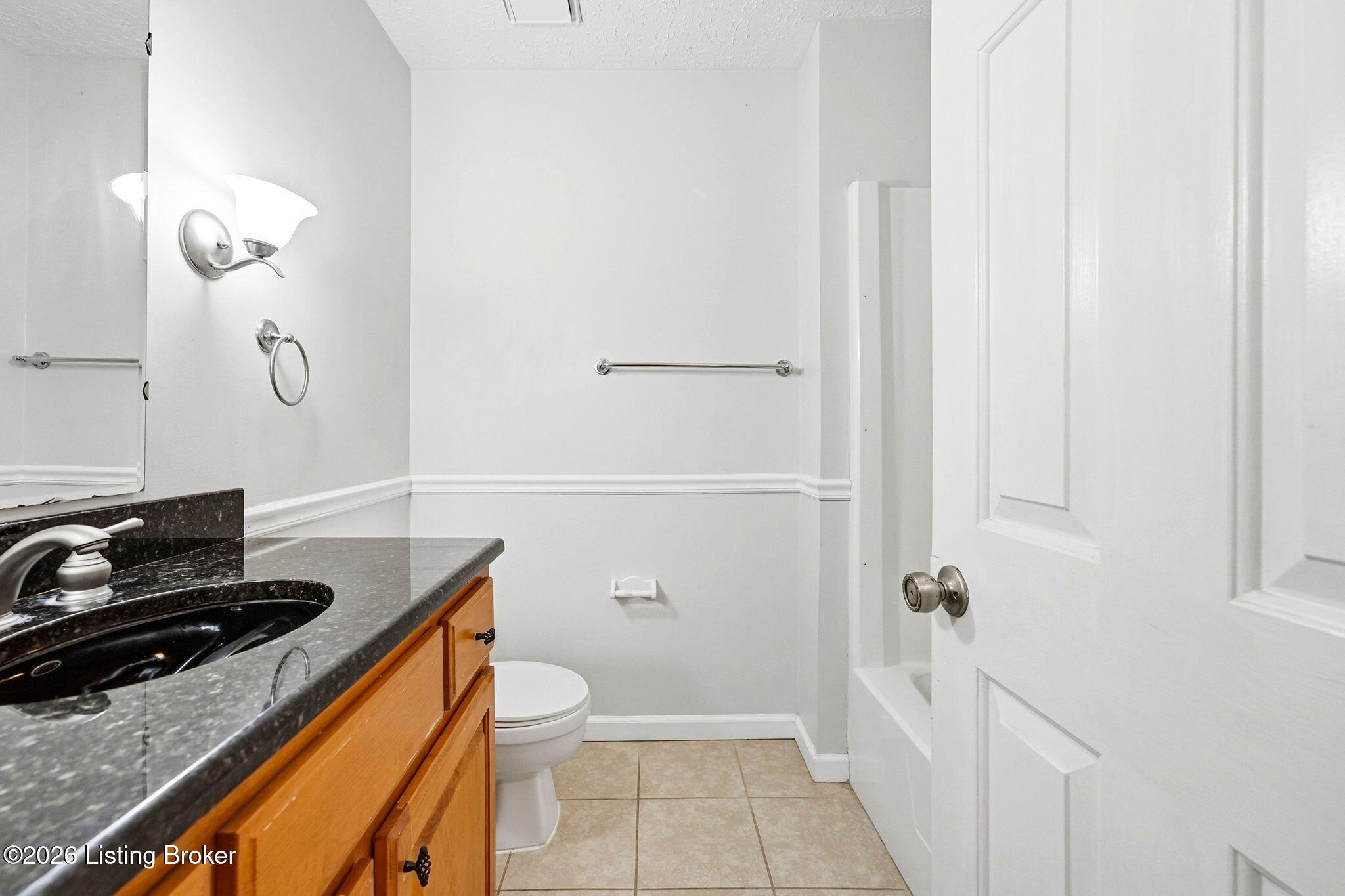 12113 Cloverdale Dr Property Photo 22