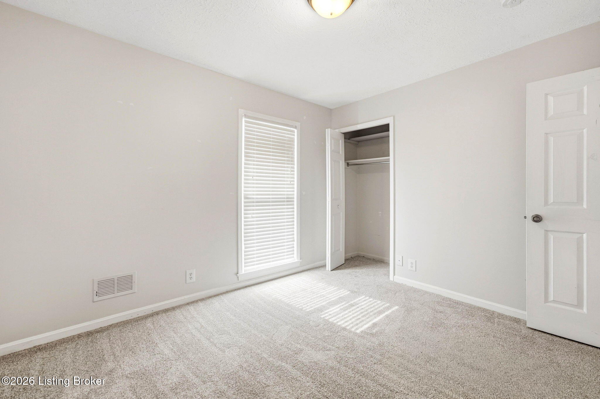 12113 Cloverdale Dr Property Photo 26