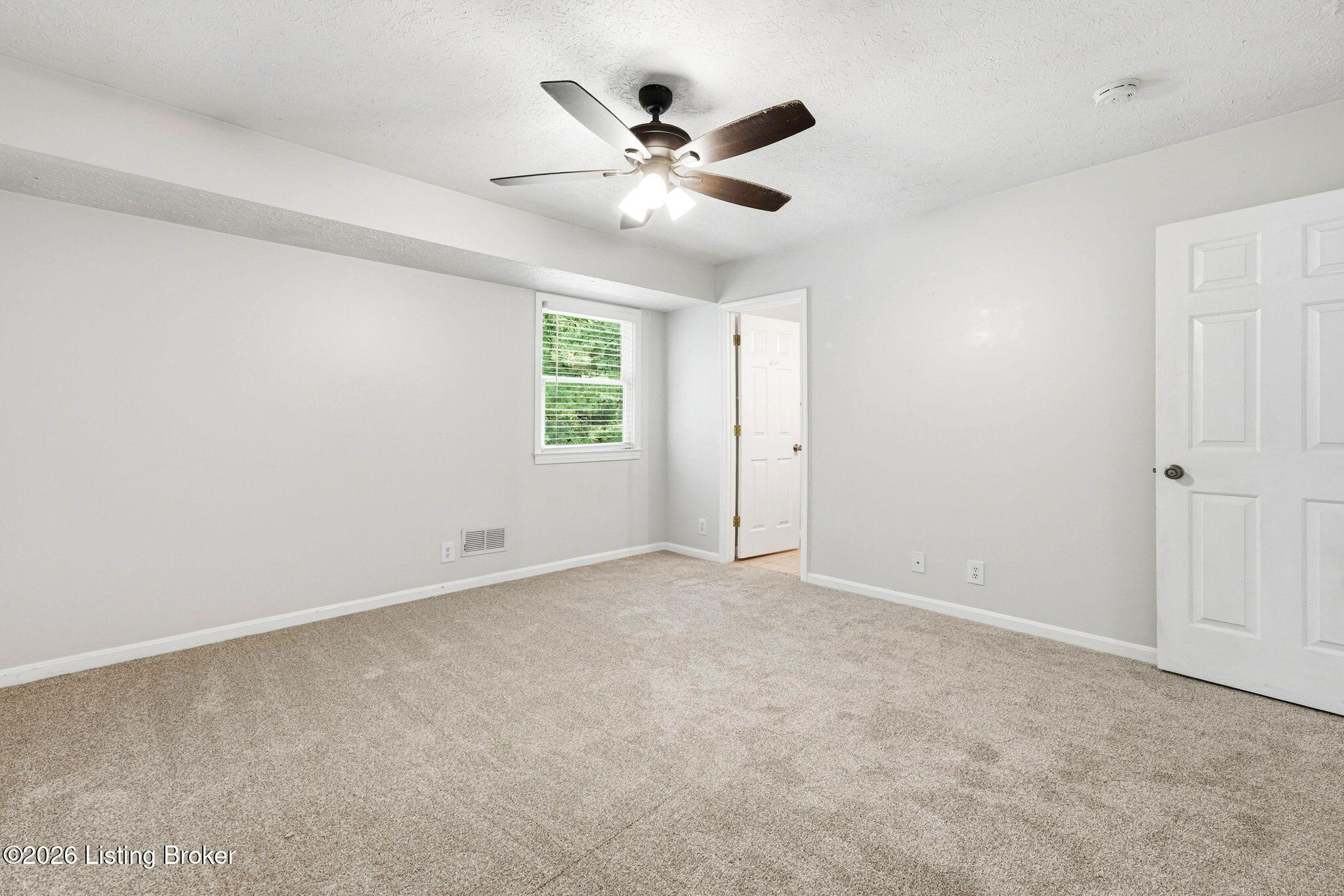12113 Cloverdale Dr Property Photo 29