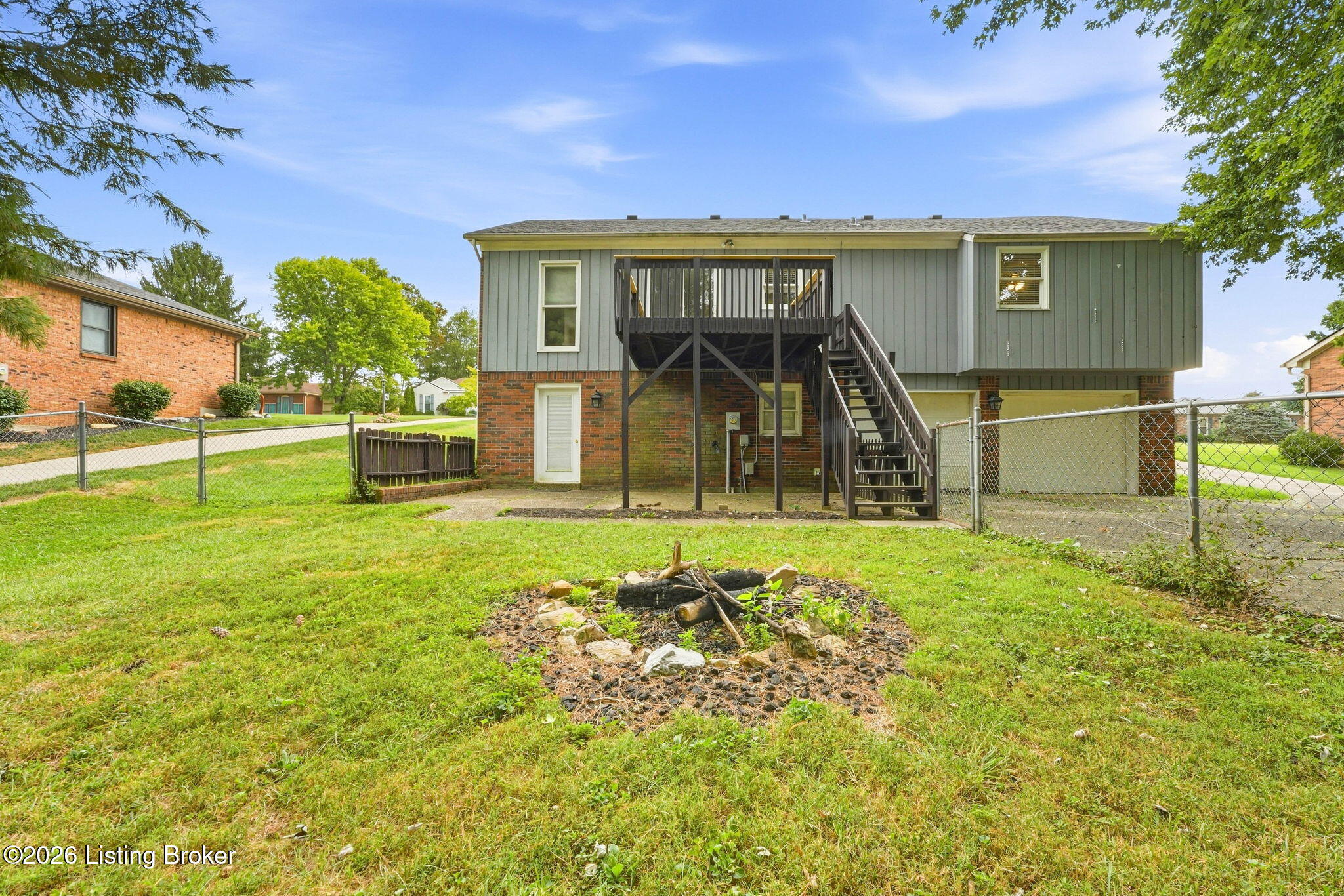 12113 Cloverdale Dr Property Photo 57