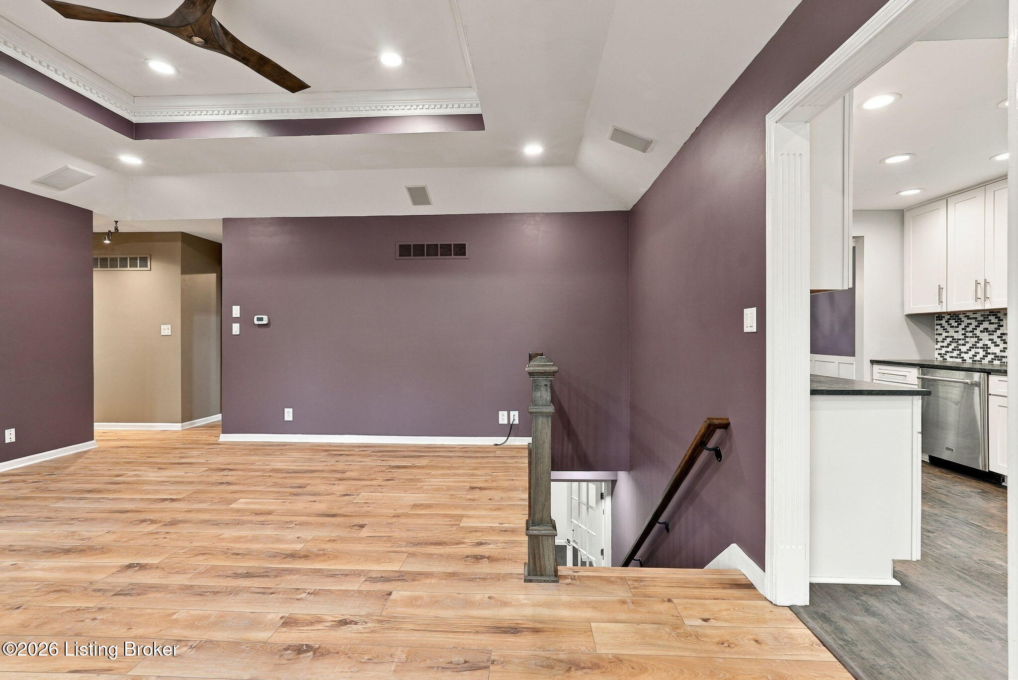 401 Winding Way Property Photo 18