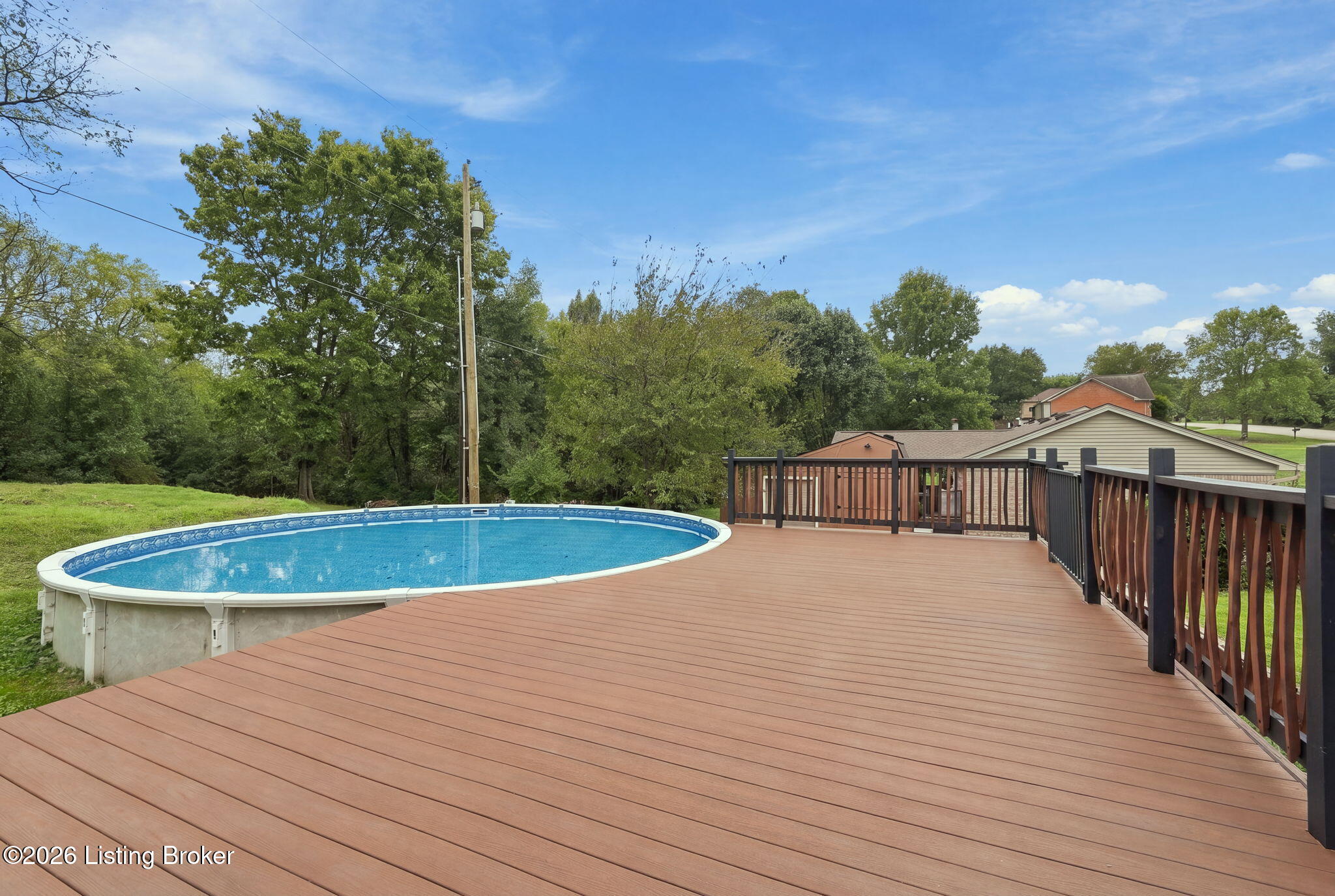401 Winding Way Property Photo 50