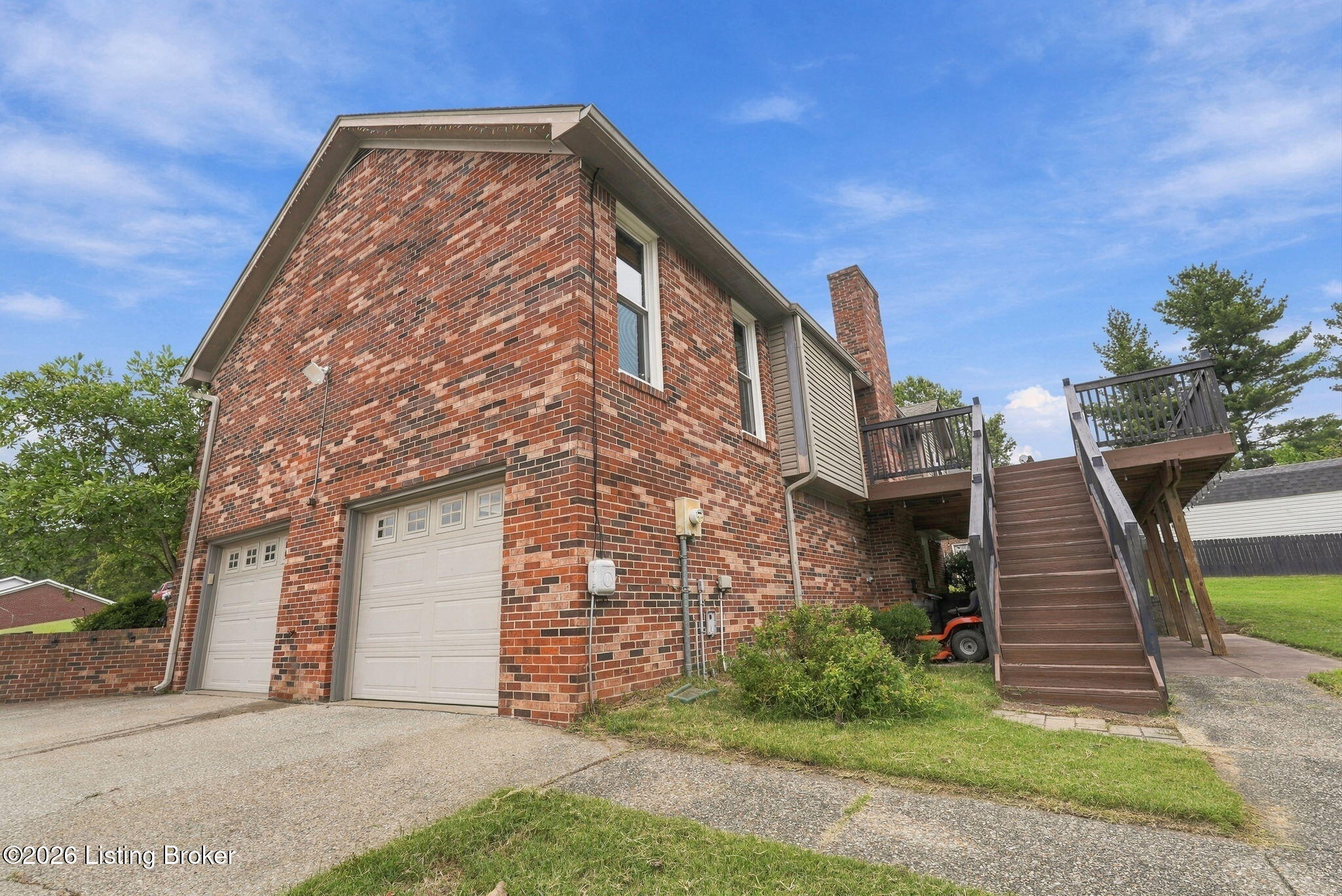 401 Winding Way Property Photo 58