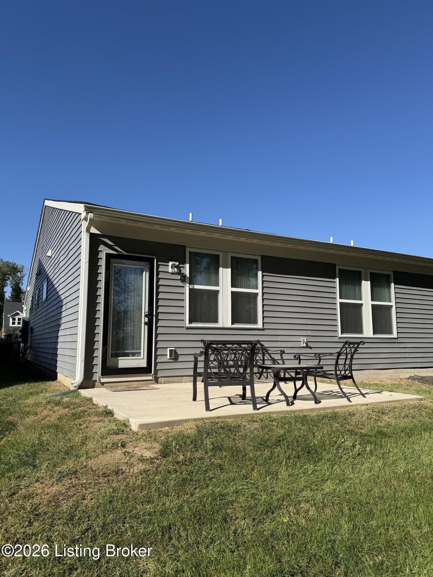 195 Harvest Moon Ct 211b Property Photo 6