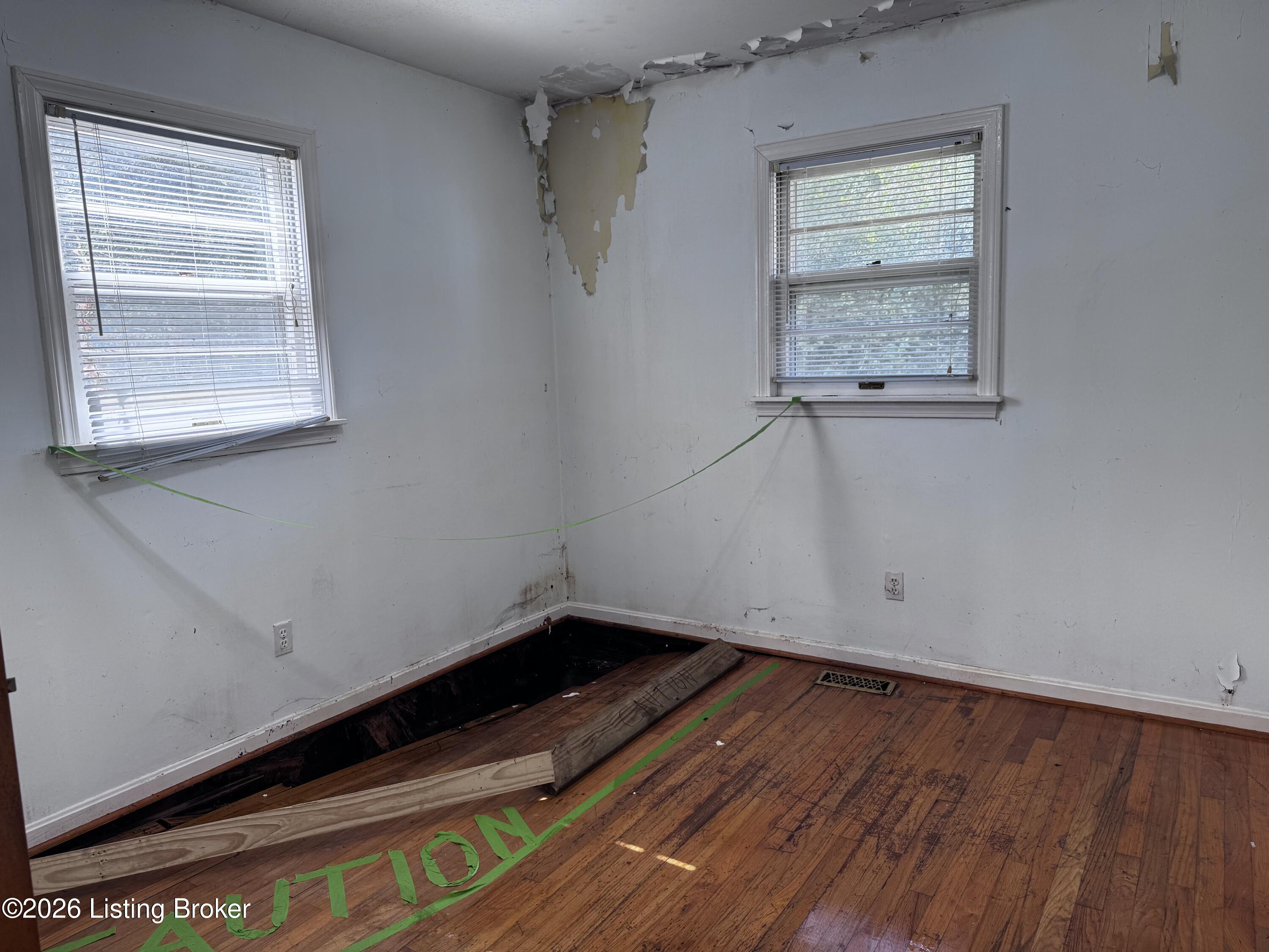 7035 Kentucky Ave Property Photo 22