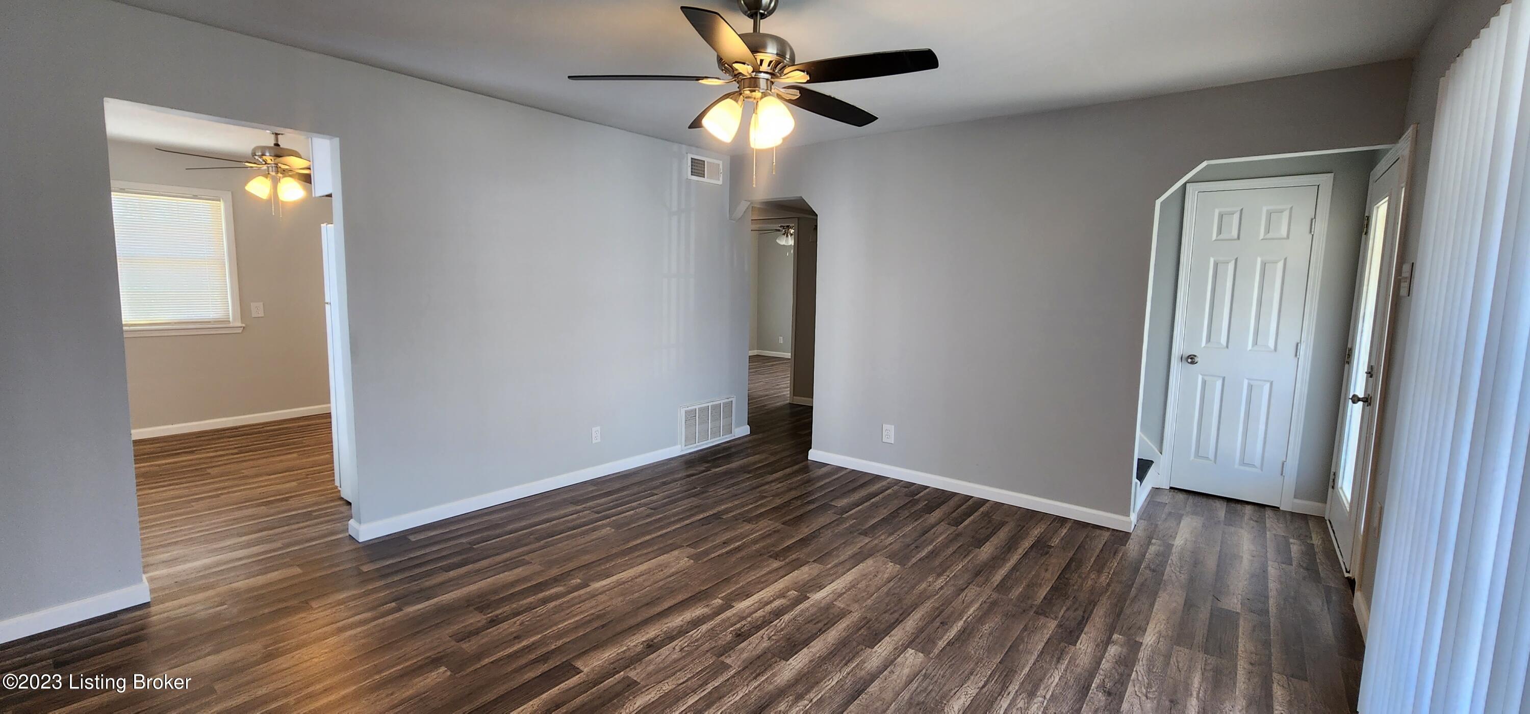 13331 Horncastle Way Property Photo 7