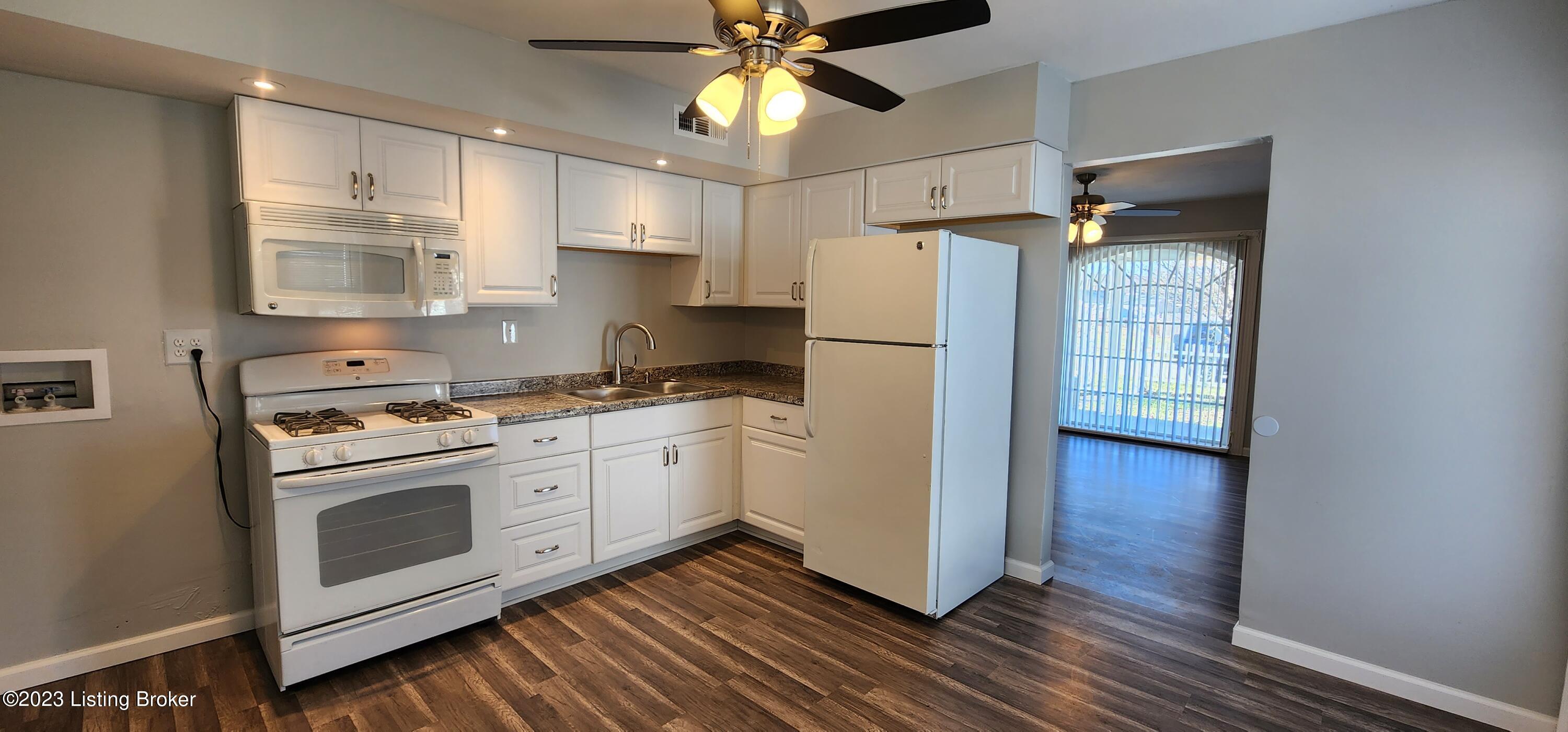 13331 Horncastle Way Property Photo 9