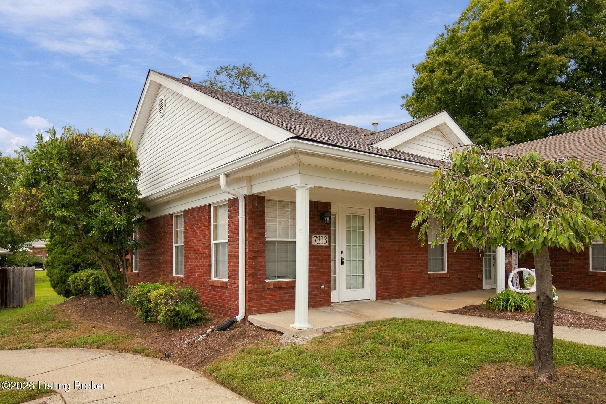 7313 Fox Hollow Way Property Photo 1