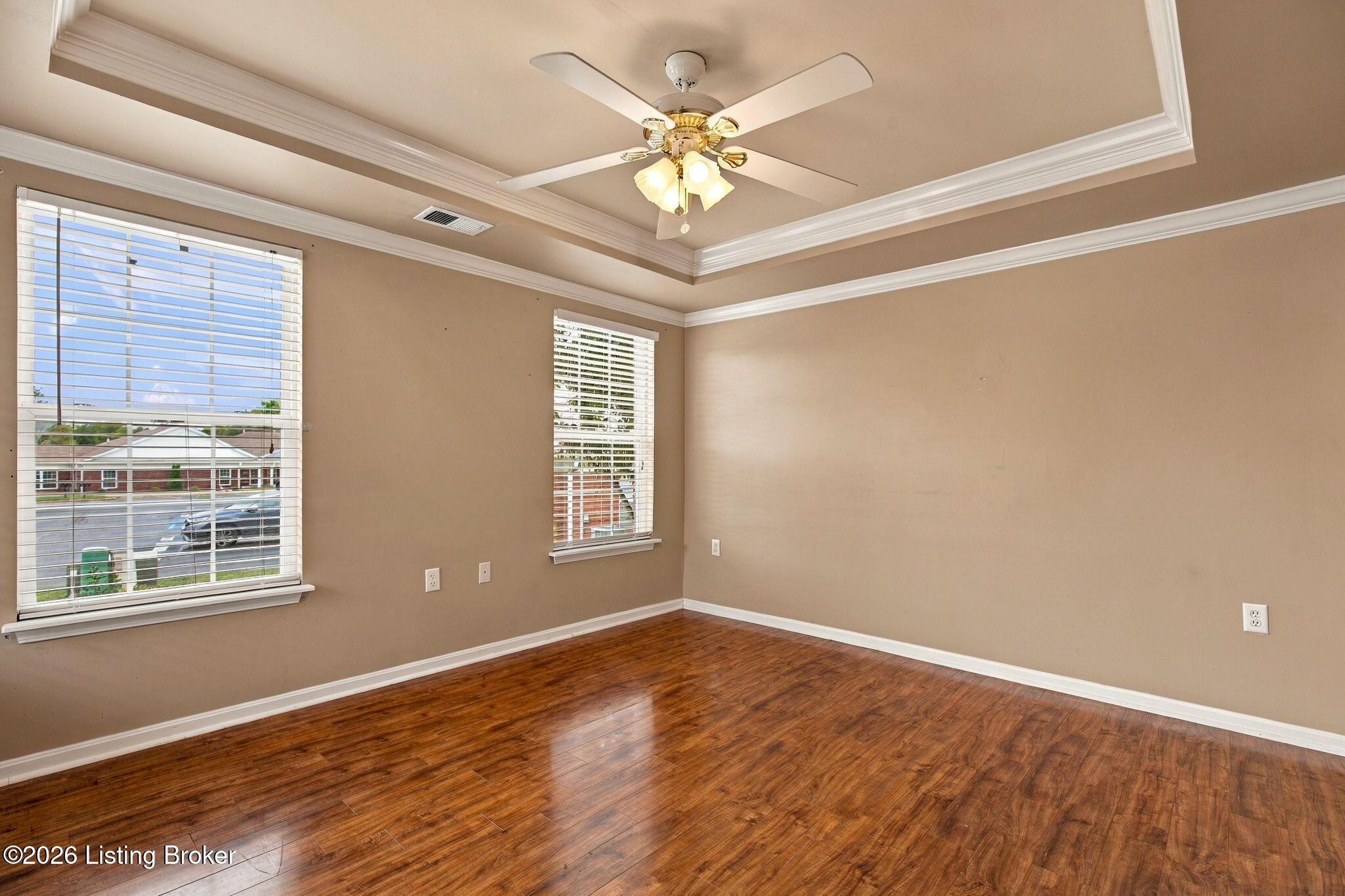 7313 Fox Hollow Way Property Photo 6