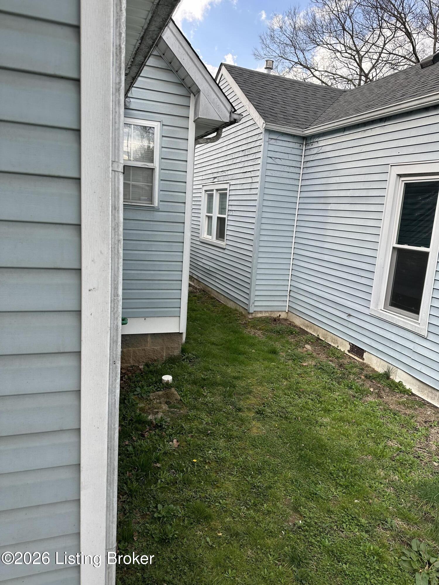 2928 S 5th St Property Photo 13