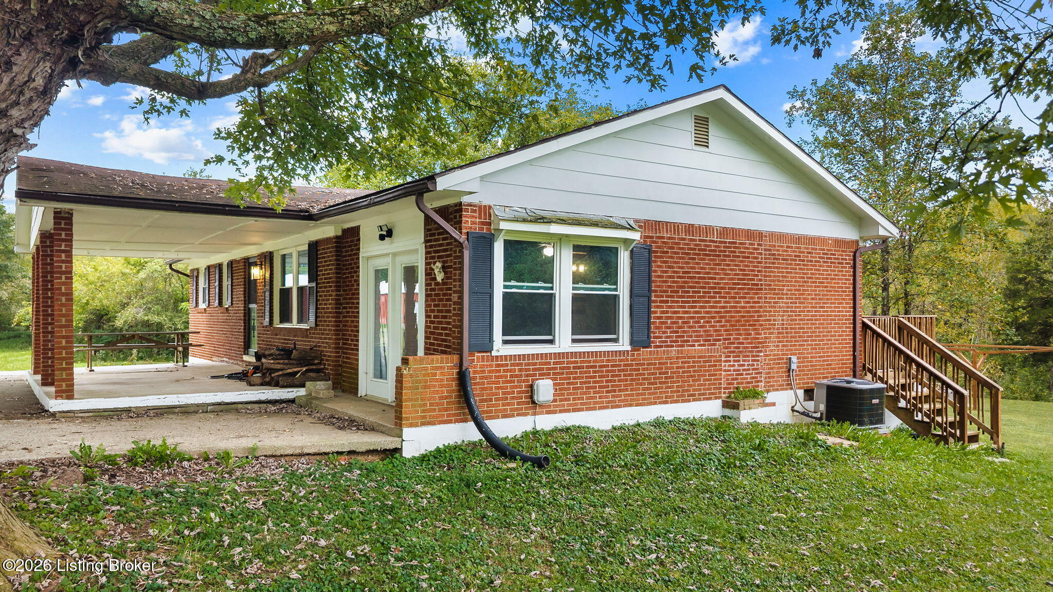 2234 Carlisle Rd Property Photo 2