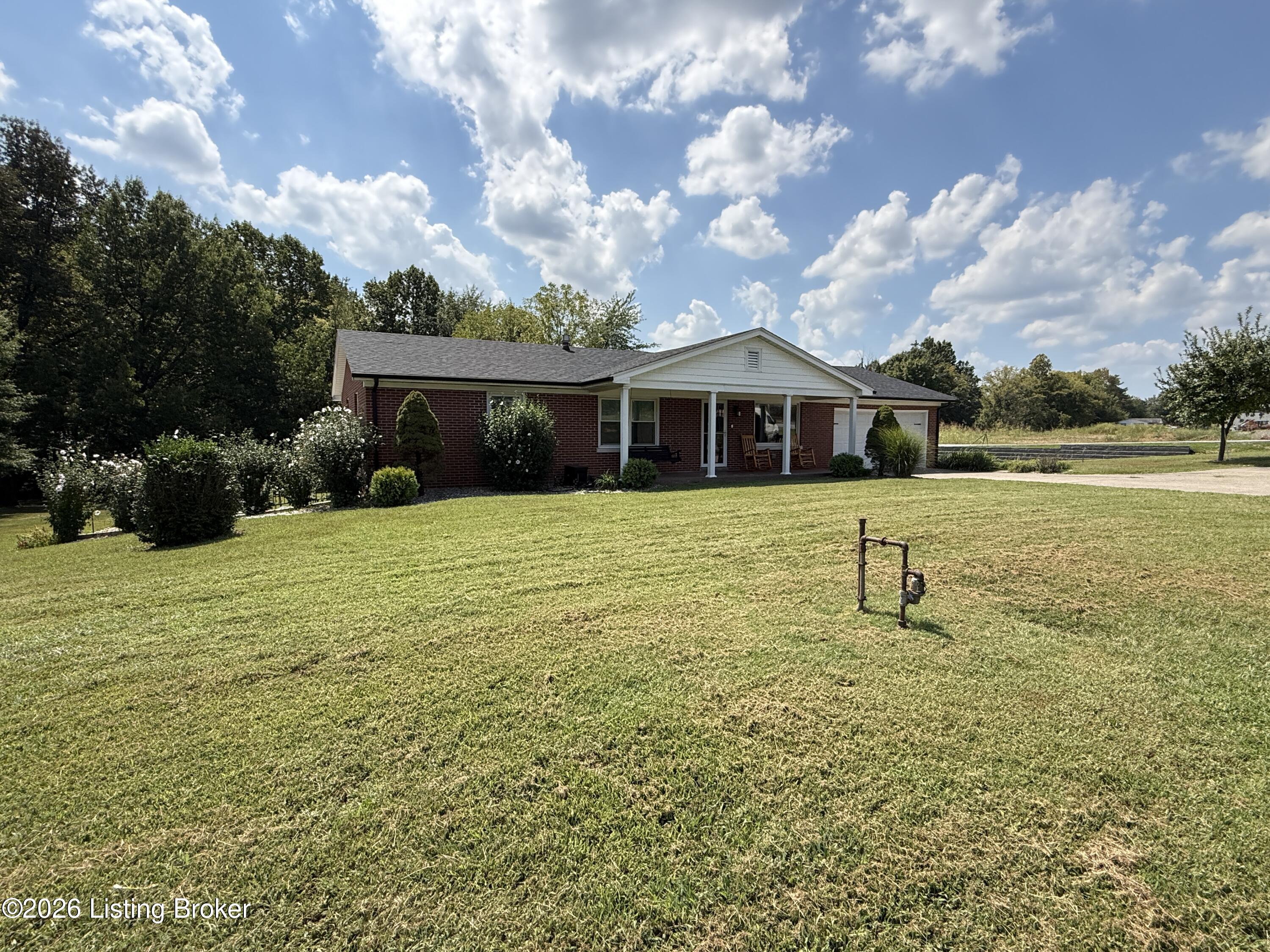 200 E Nalls Rd Property Photo 9