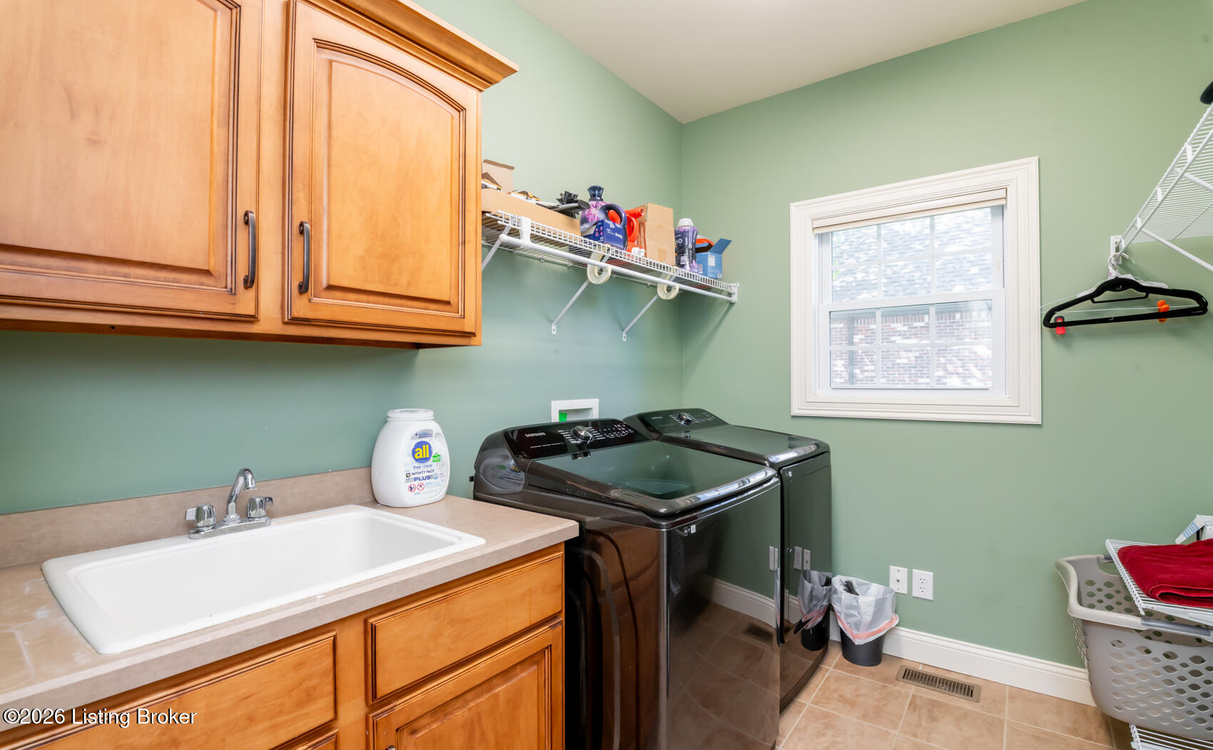 1201 Persimmon Ridge Dr Property Photo 15