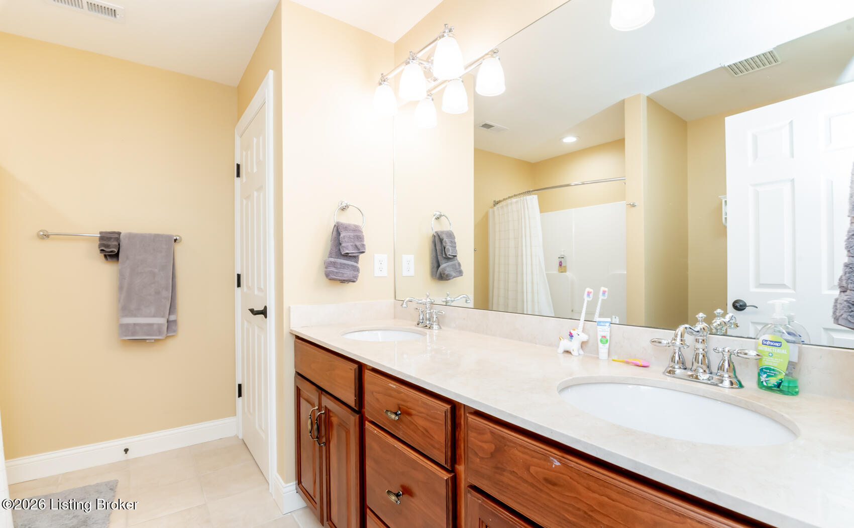 1201 Persimmon Ridge Dr Property Photo 26