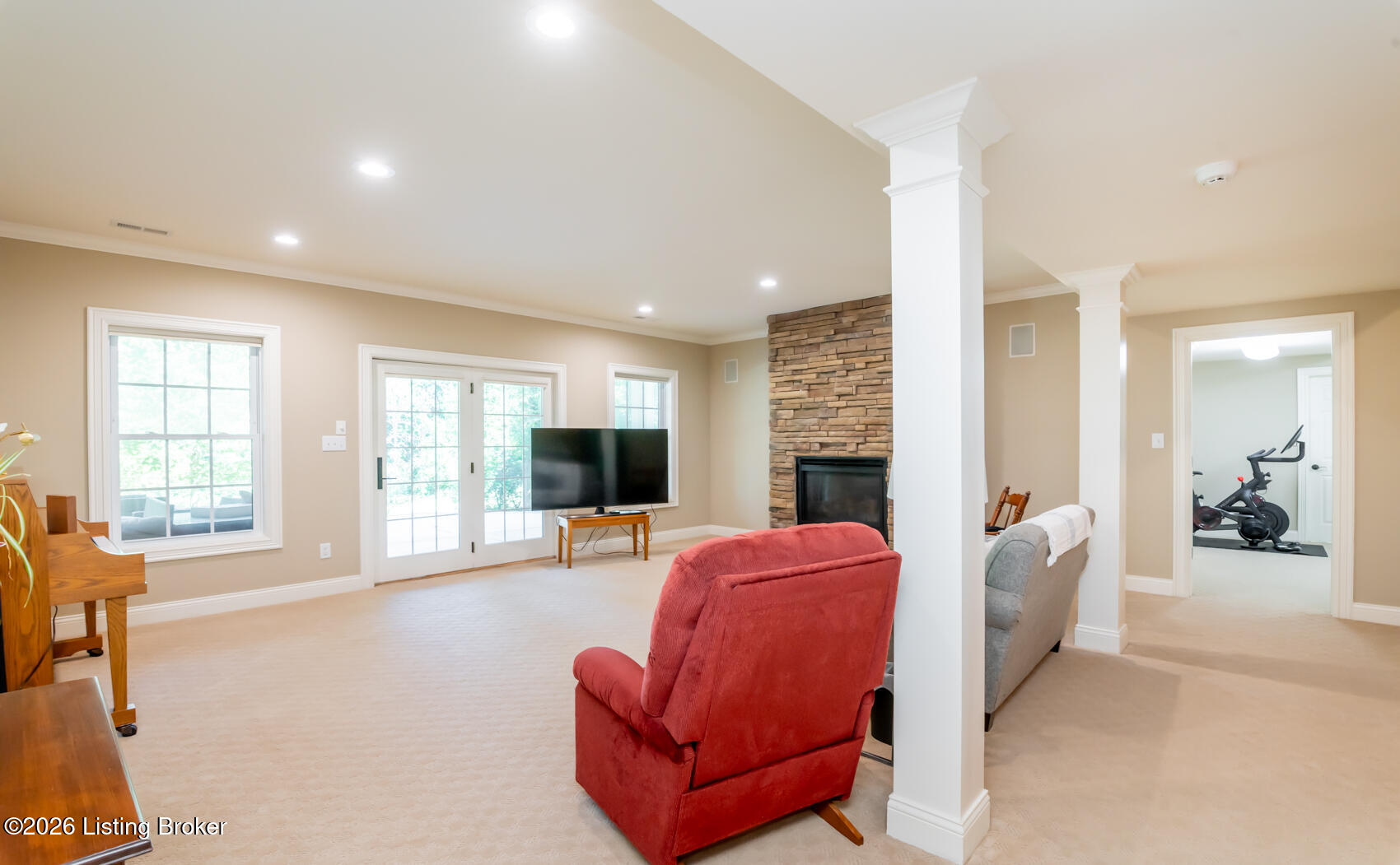 1201 Persimmon Ridge Dr Property Photo 33