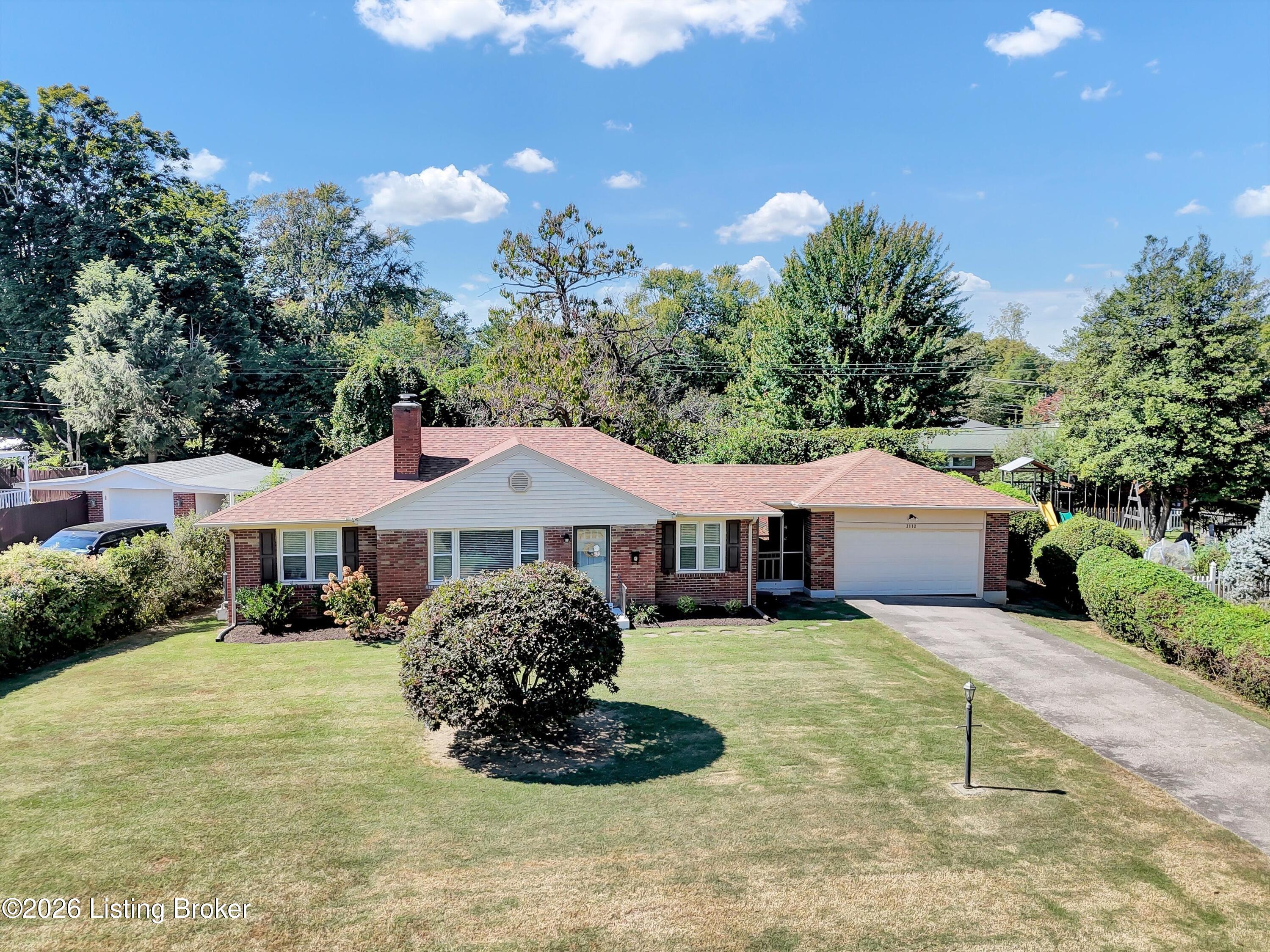 2902 Cambridge Rd Property Photo 1