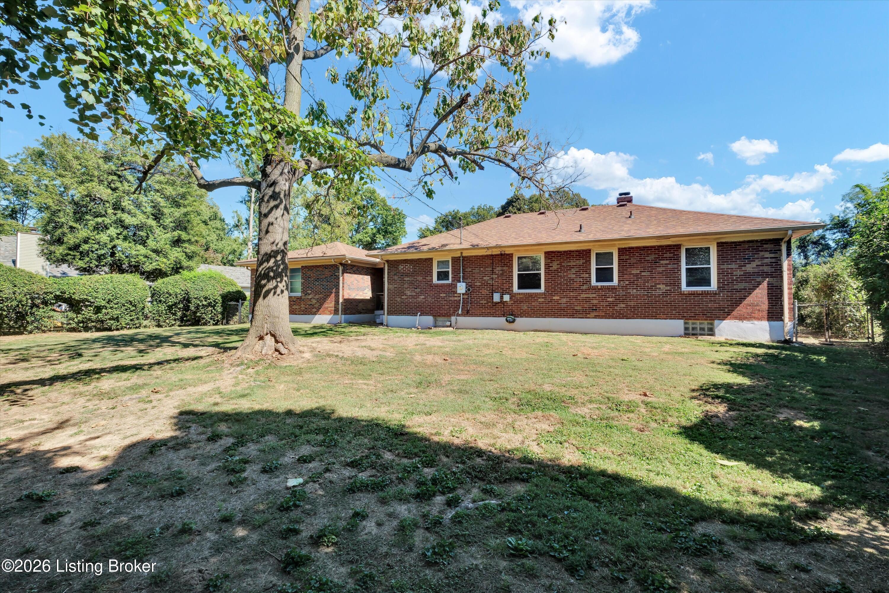 2902 Cambridge Rd Property Photo 36