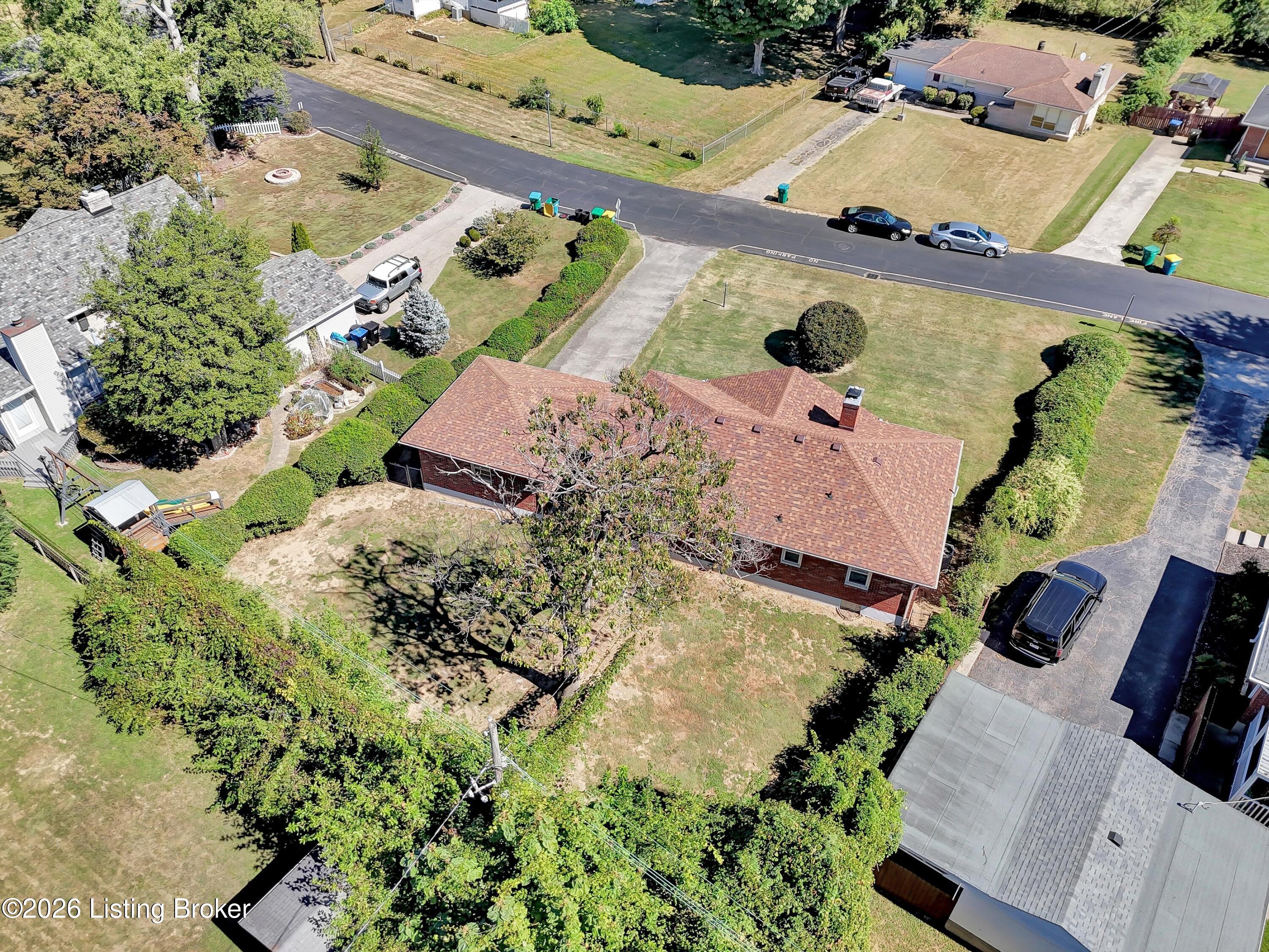 2902 Cambridge Rd Property Photo 39