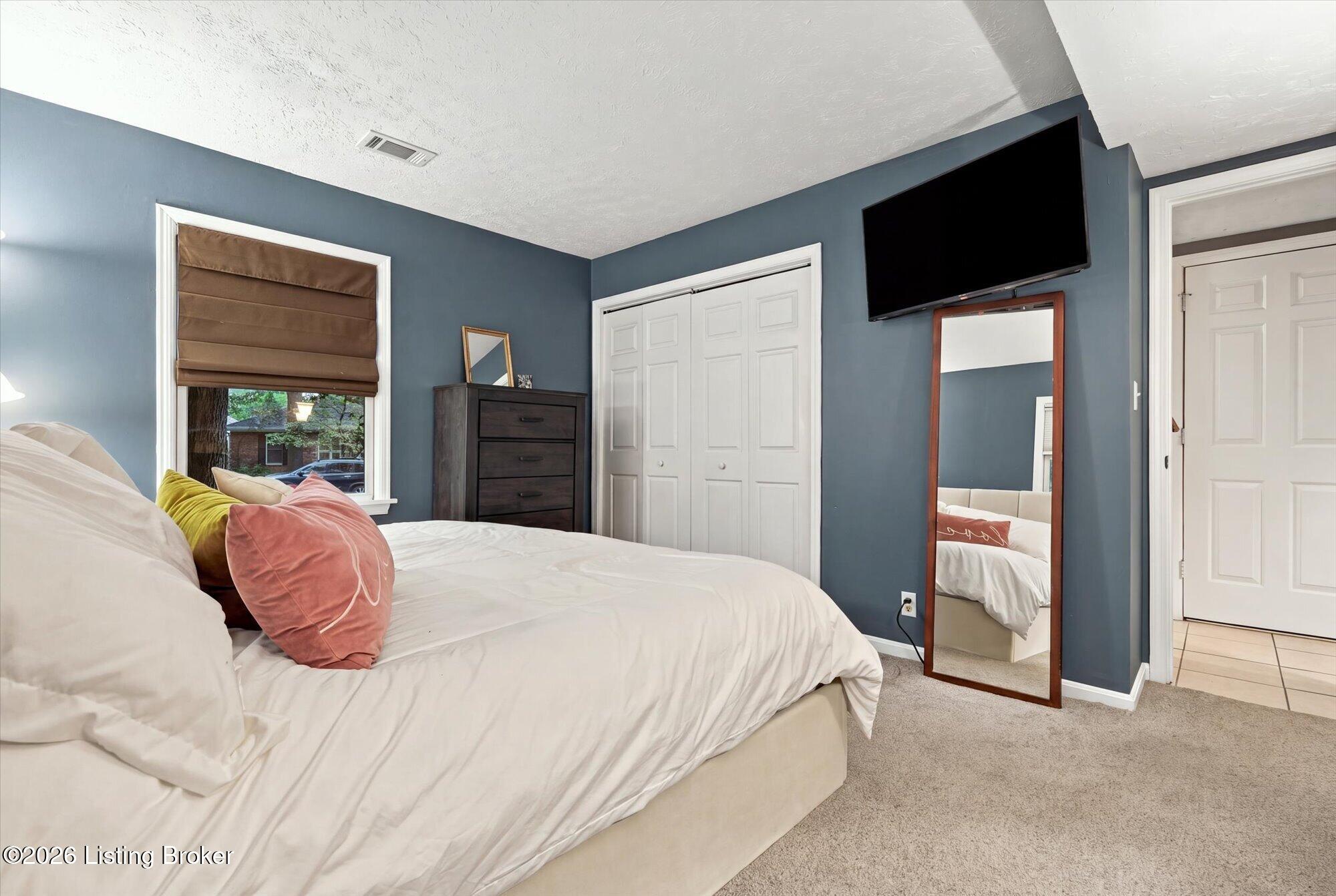 1102 Timber Oak Dr Property Photo 23