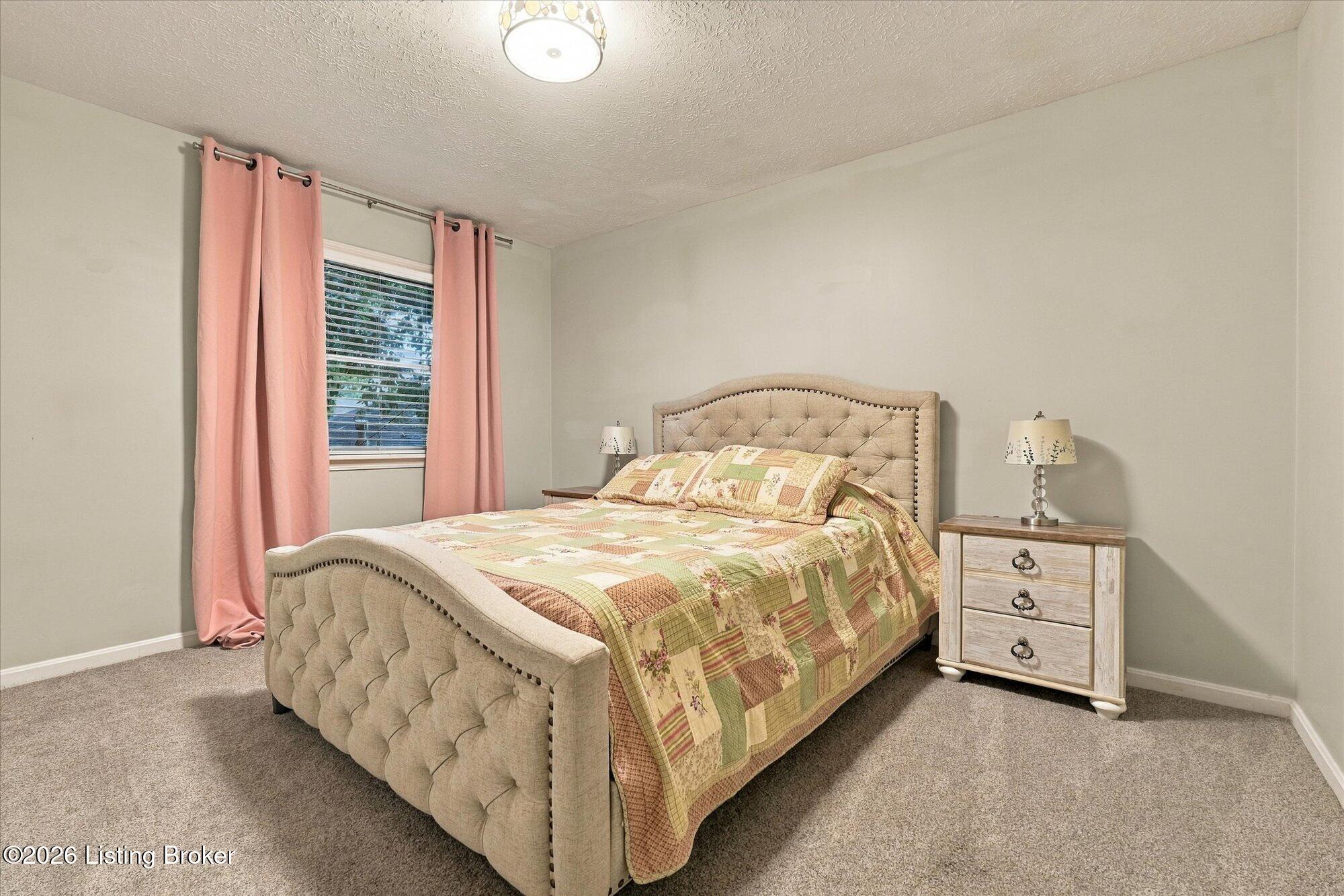 1102 Timber Oak Dr Property Photo 31