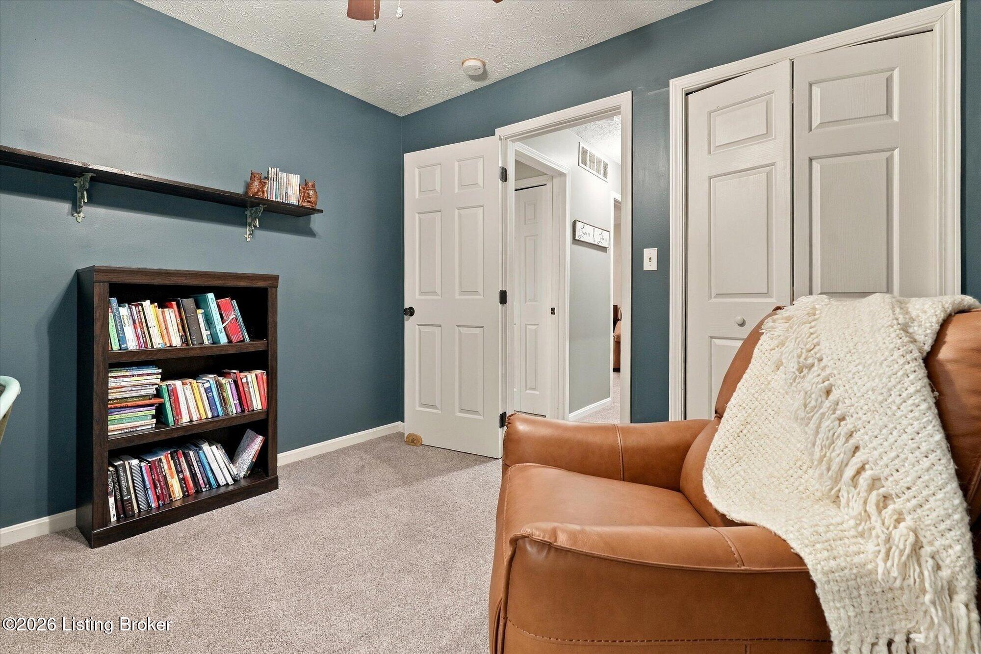 1102 Timber Oak Dr Property Photo 34