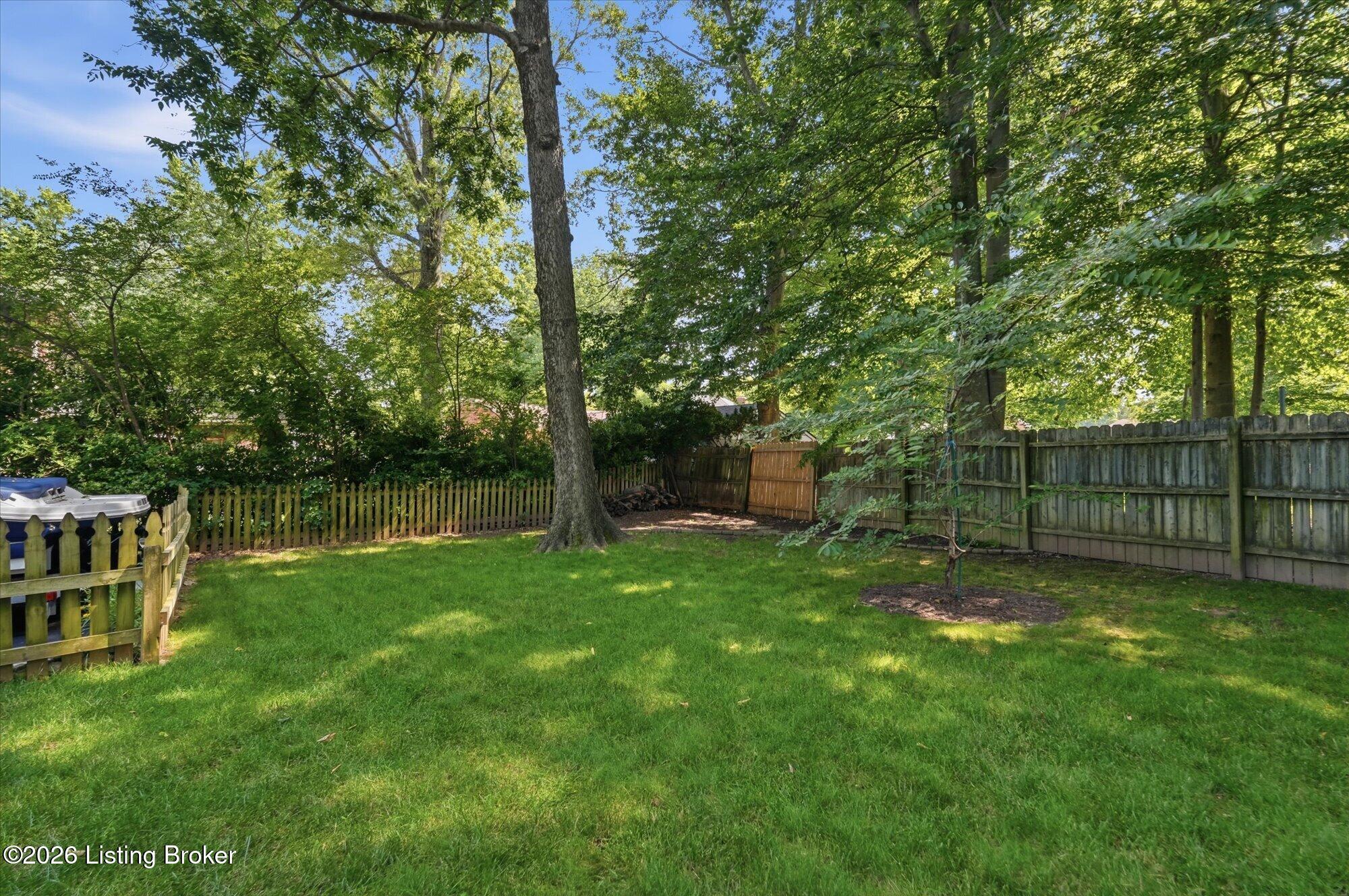 1102 Timber Oak Dr Property Photo 42