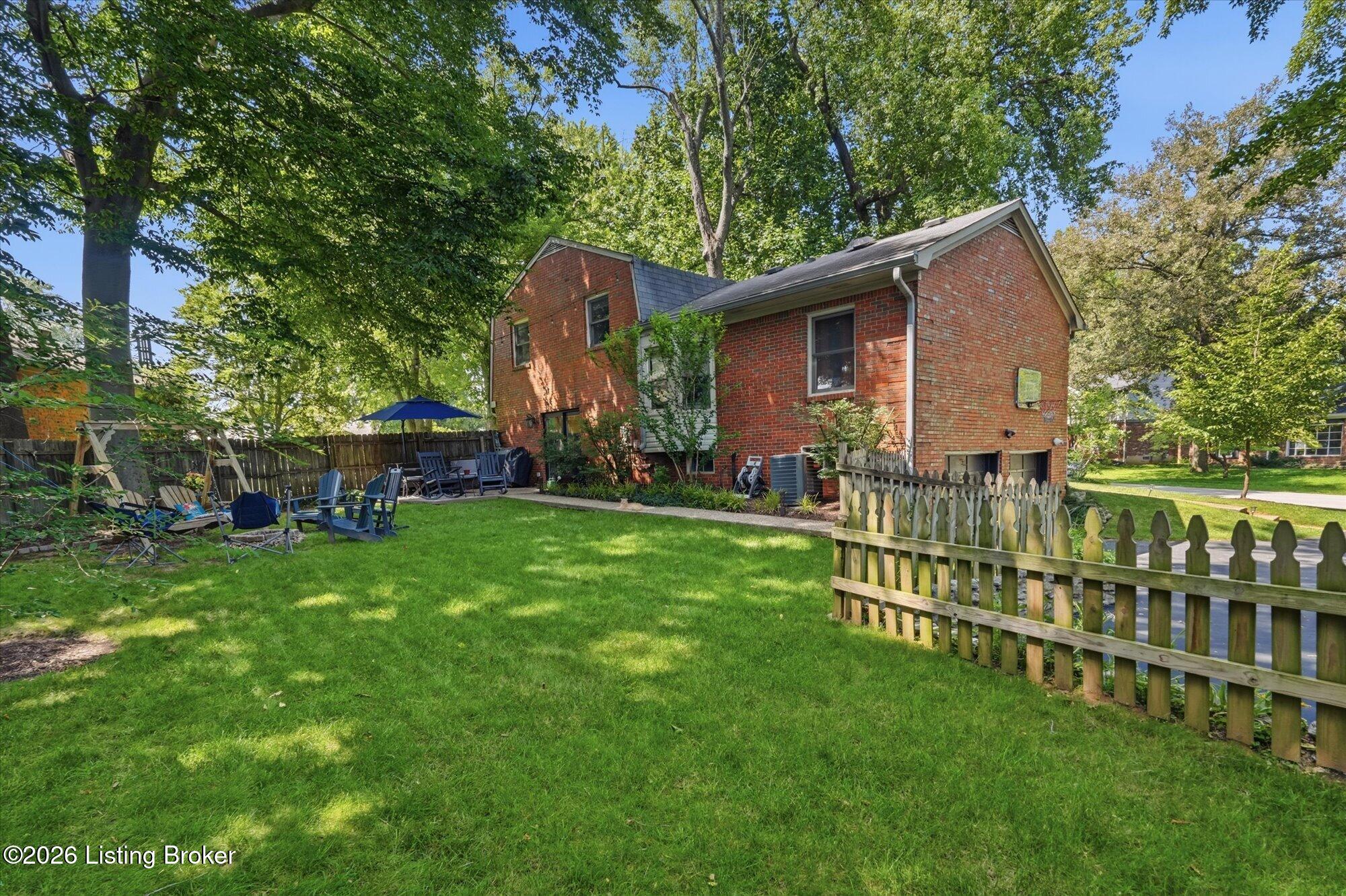 1102 Timber Oak Dr Property Photo 43