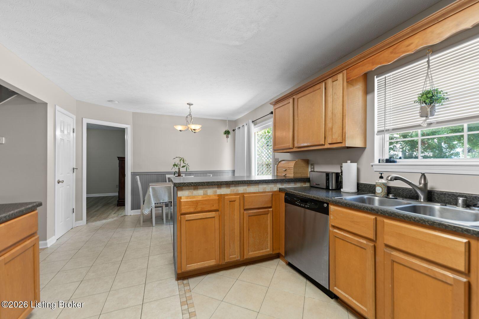 8603 Raintree Cir Property Photo 8