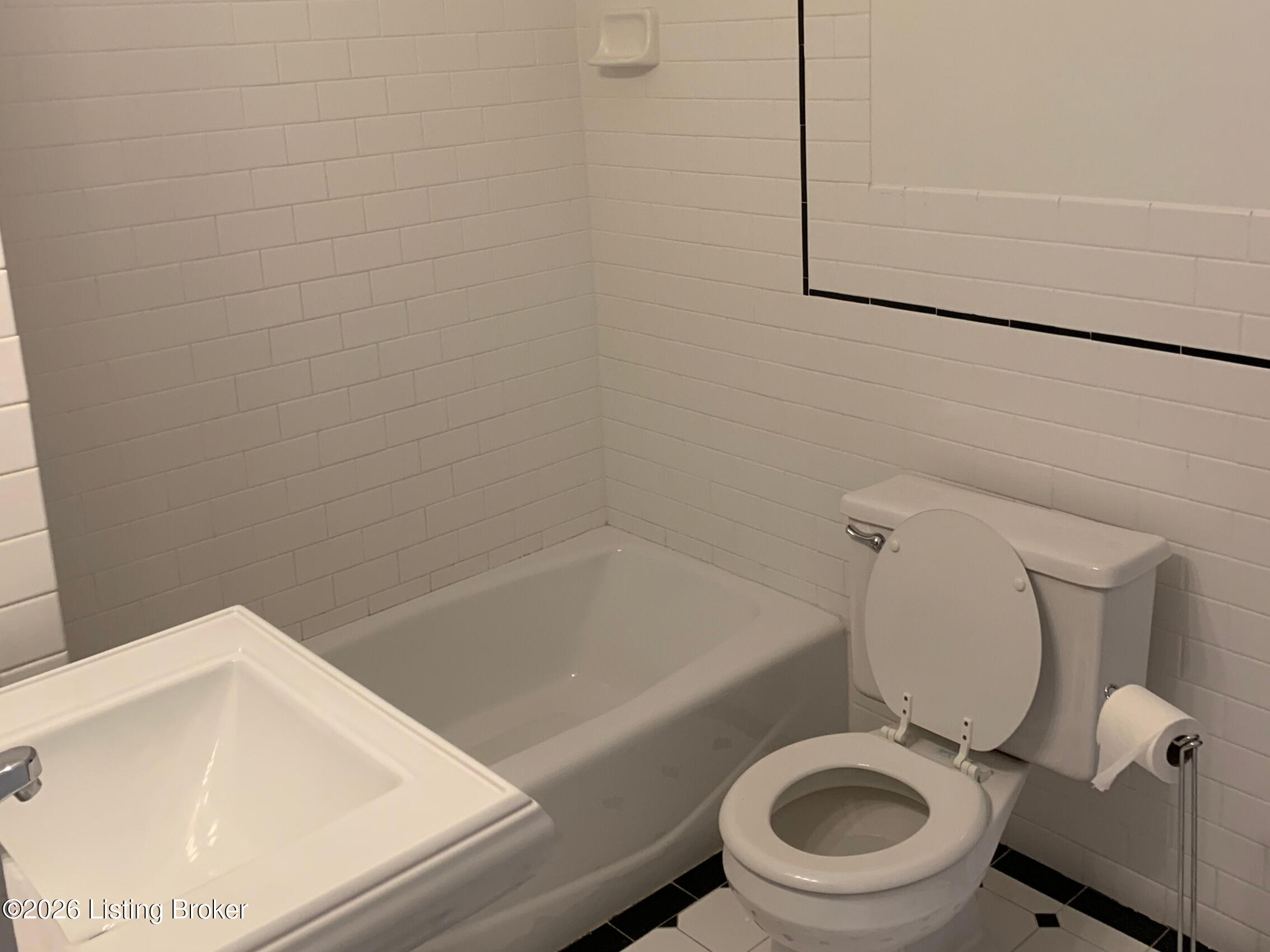 3825 Ormond Rd Property Photo 22