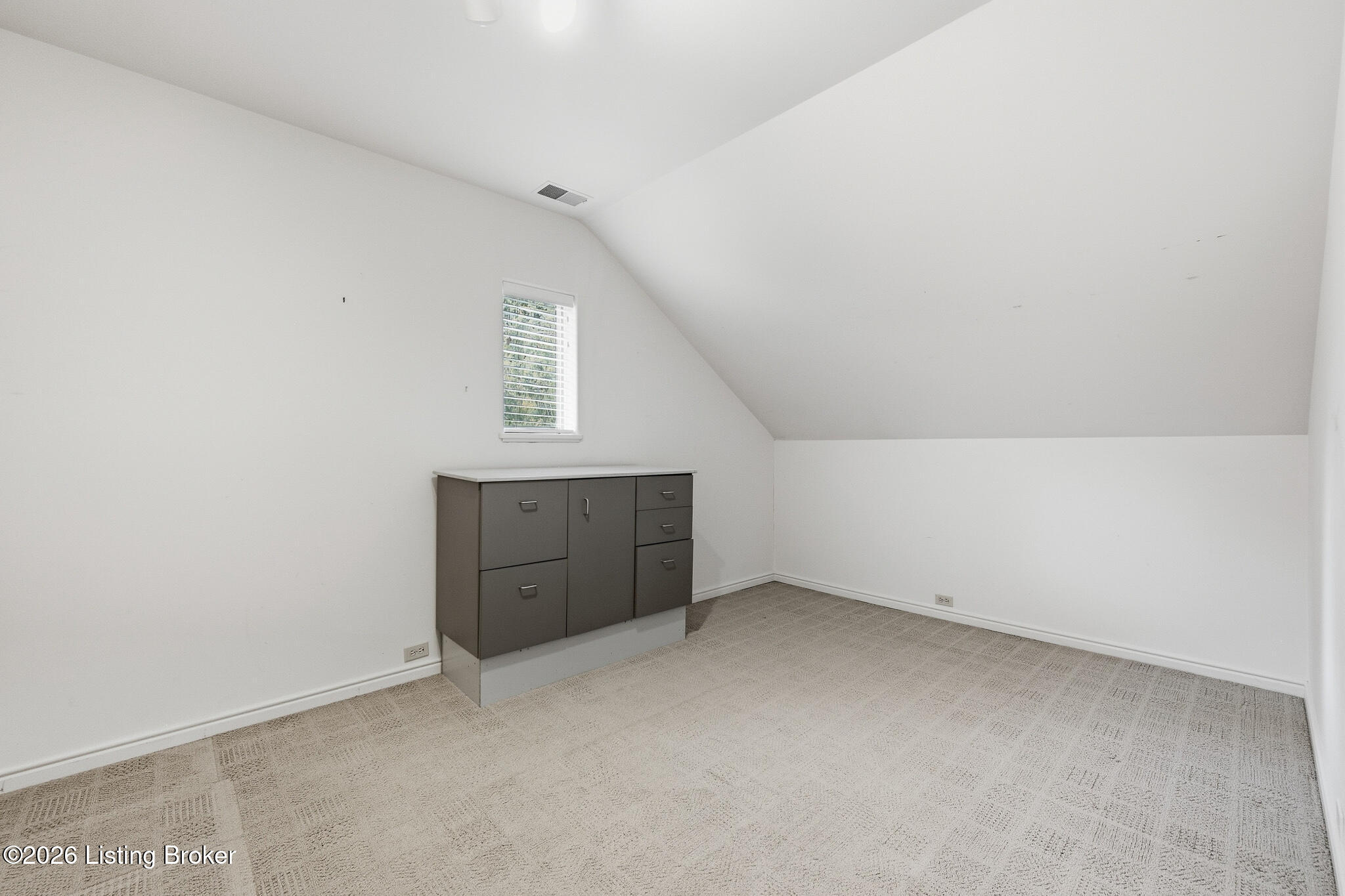 300 Penruth Ave Property Photo 38