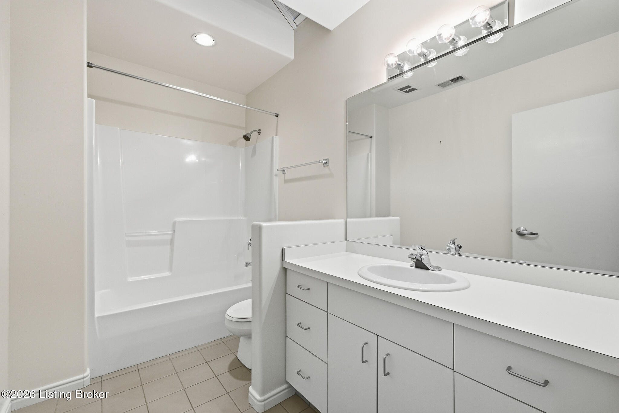 300 Penruth Ave Property Photo 43