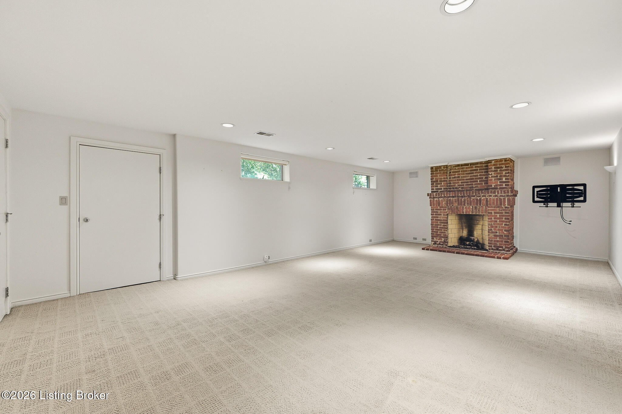 300 Penruth Ave Property Photo 50