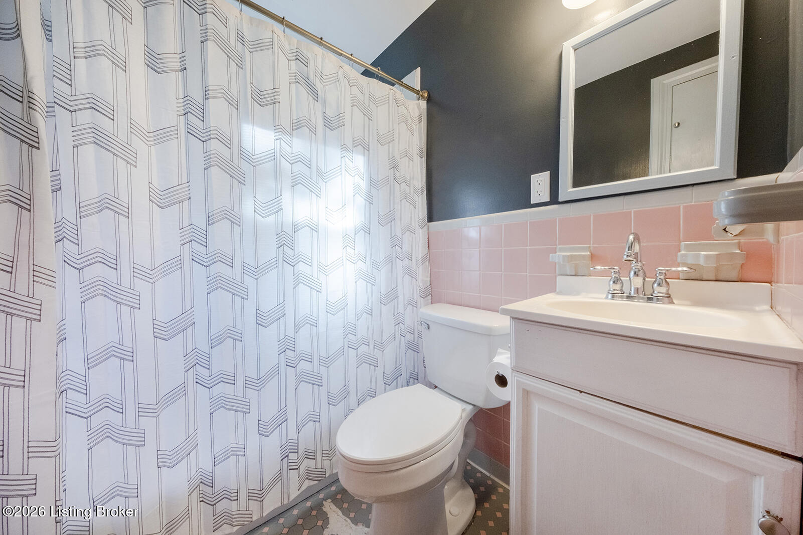 4819 Cliff Ave Property Photo 11