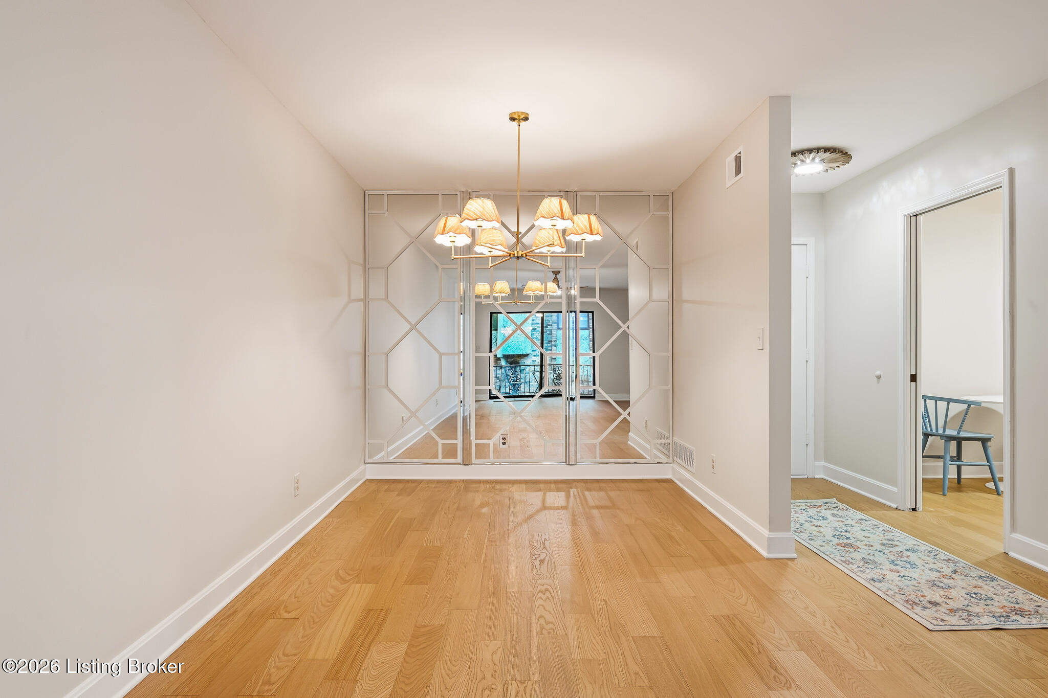 5800 Coach Gate Wynde Apt 291 Property Photo 6