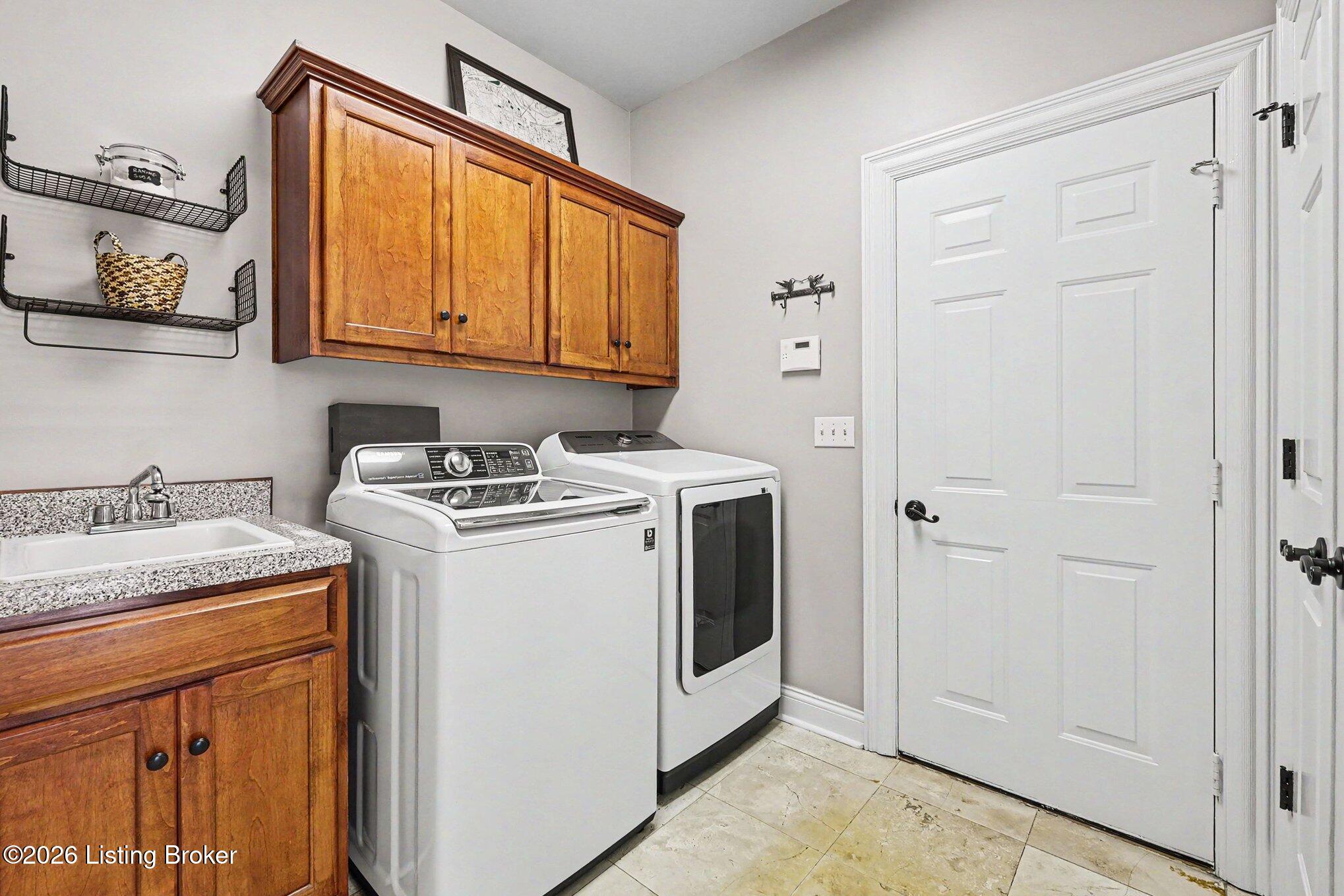 4740 Grand Dell Dr Property Photo 31