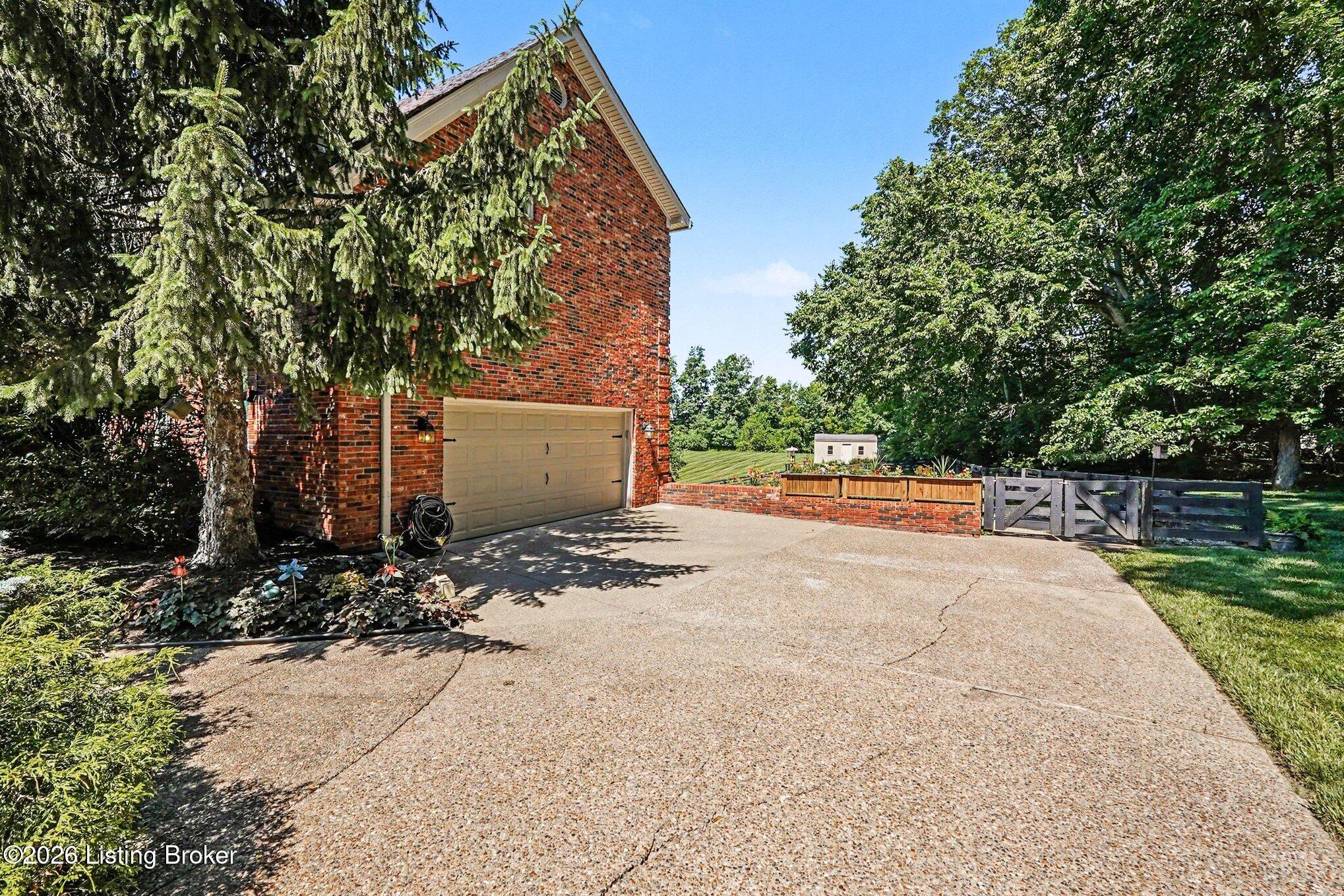 4740 Grand Dell Dr Property Photo 42