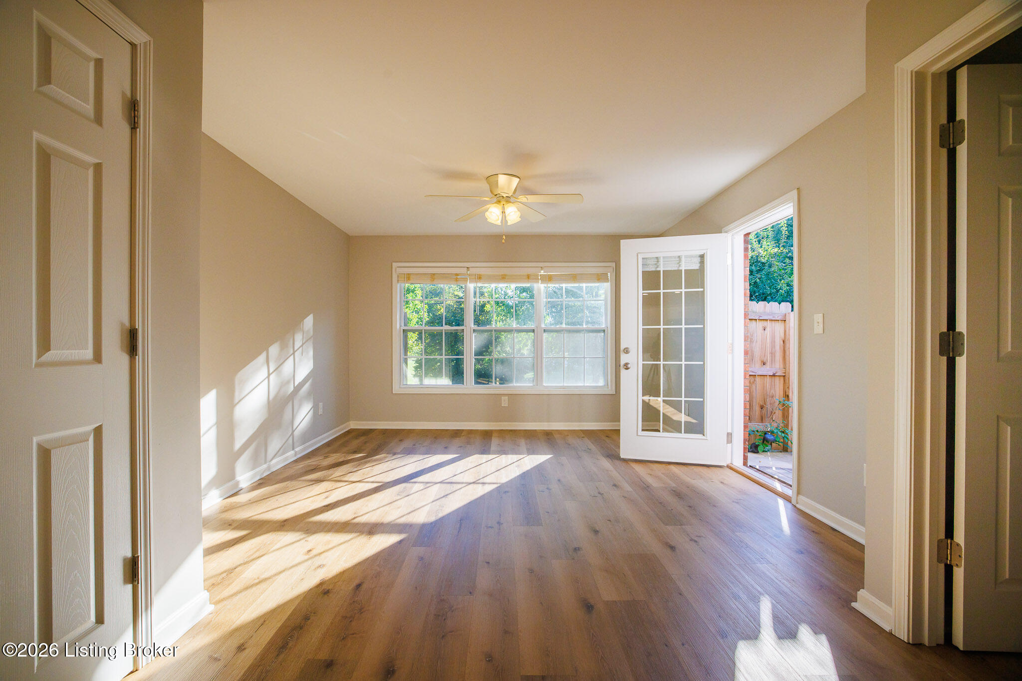7302 Fox Hollow Way Property Photo 18