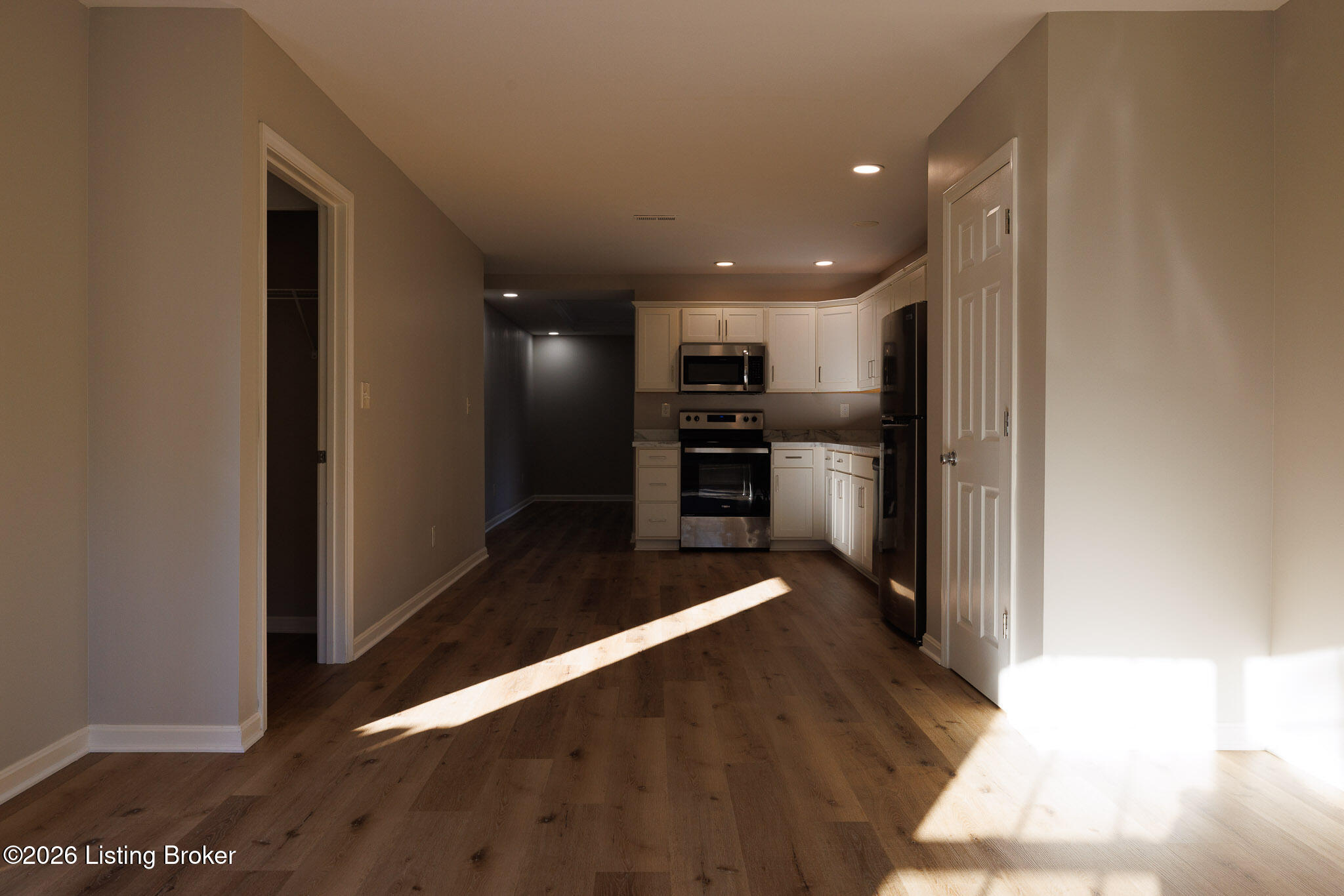 7302 Fox Hollow Way Property Photo 26