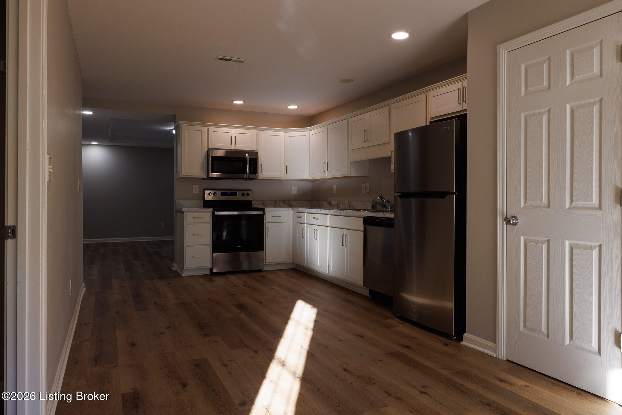 7302 Fox Hollow Way Property Photo 28