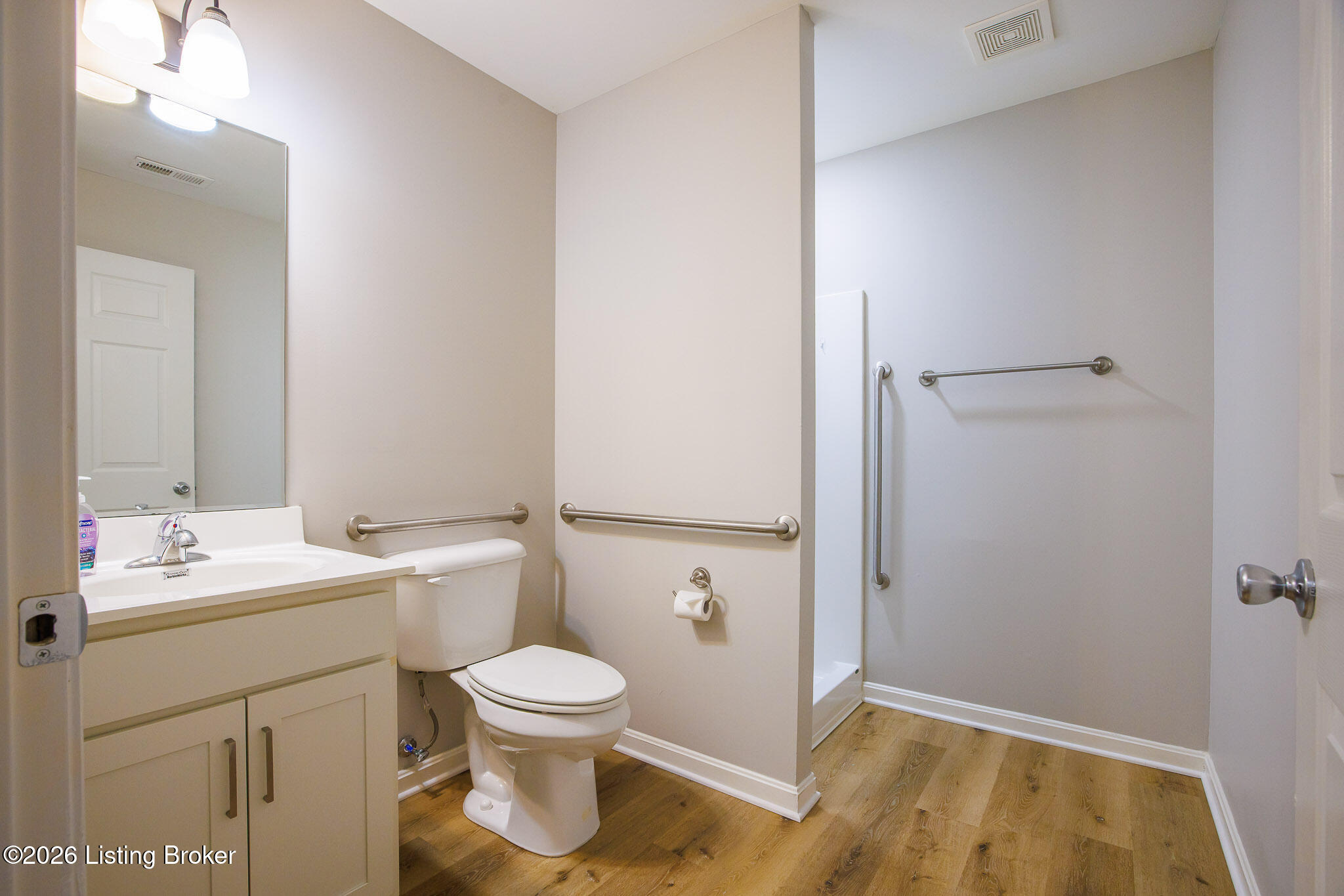 7302 Fox Hollow Way Property Photo 32