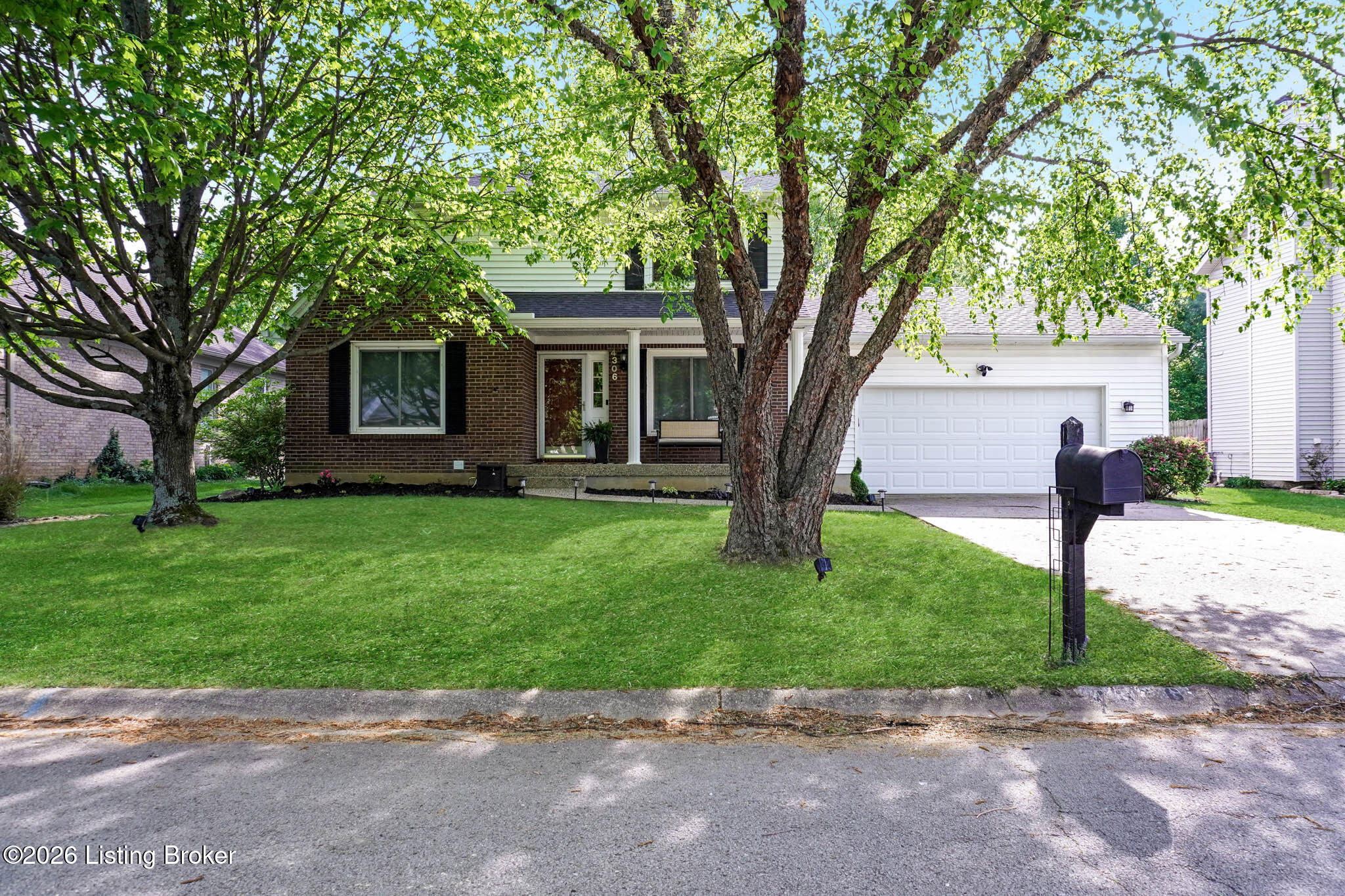 4306 Holly Tree Dr Property Photo 1