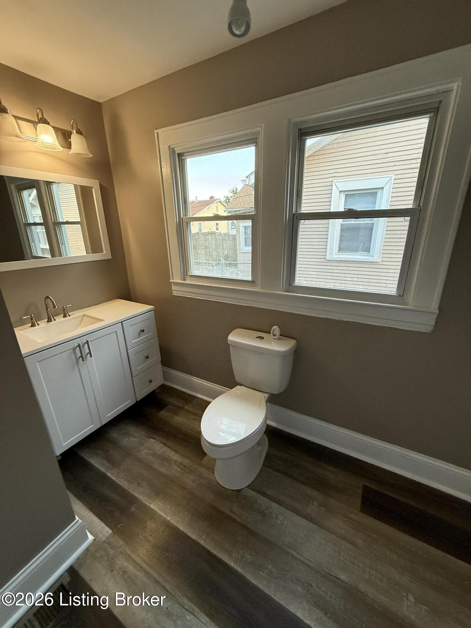 819 S 42nd St Property Photo 7