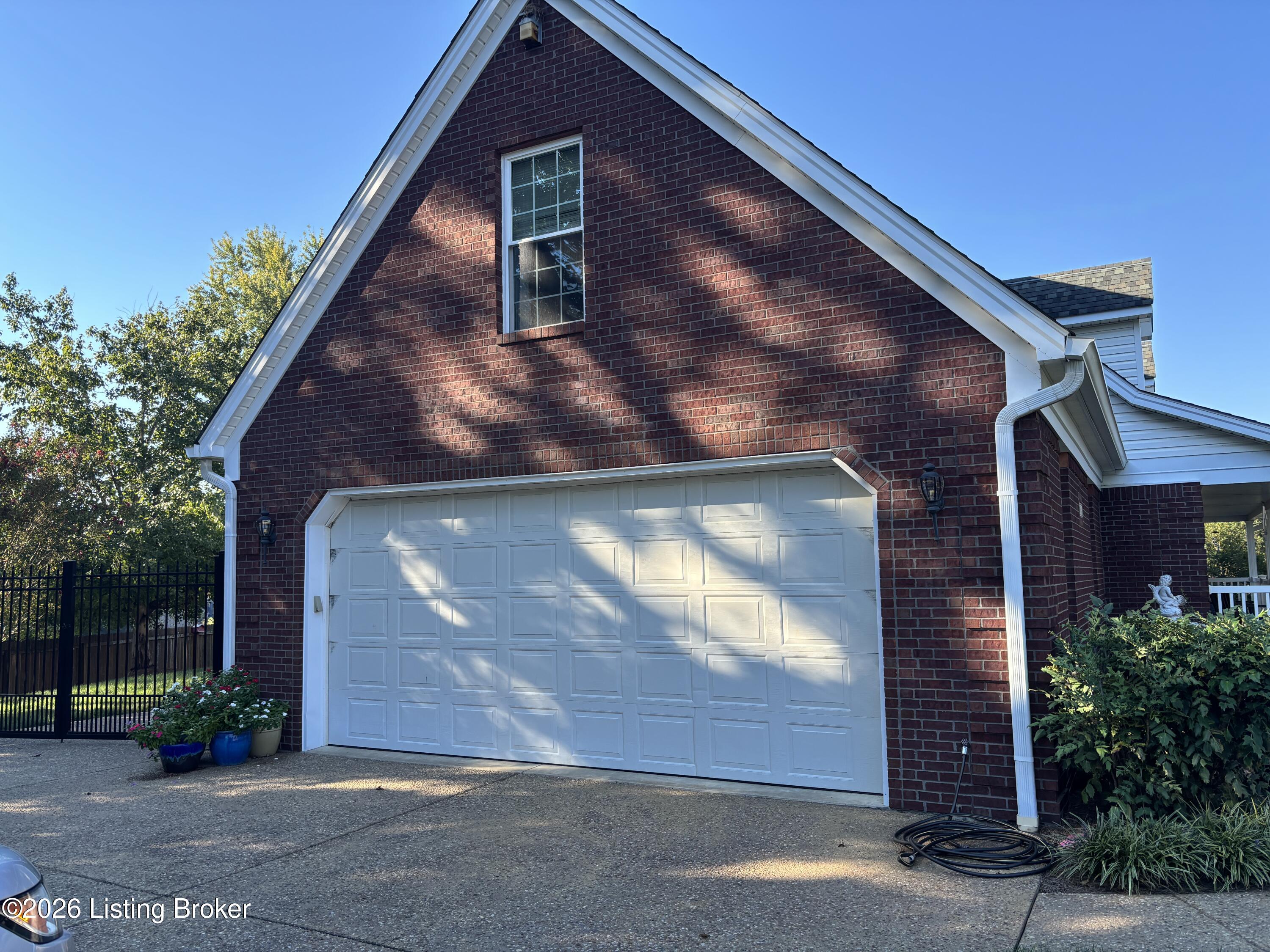 6314 Faris Way Property Photo 2