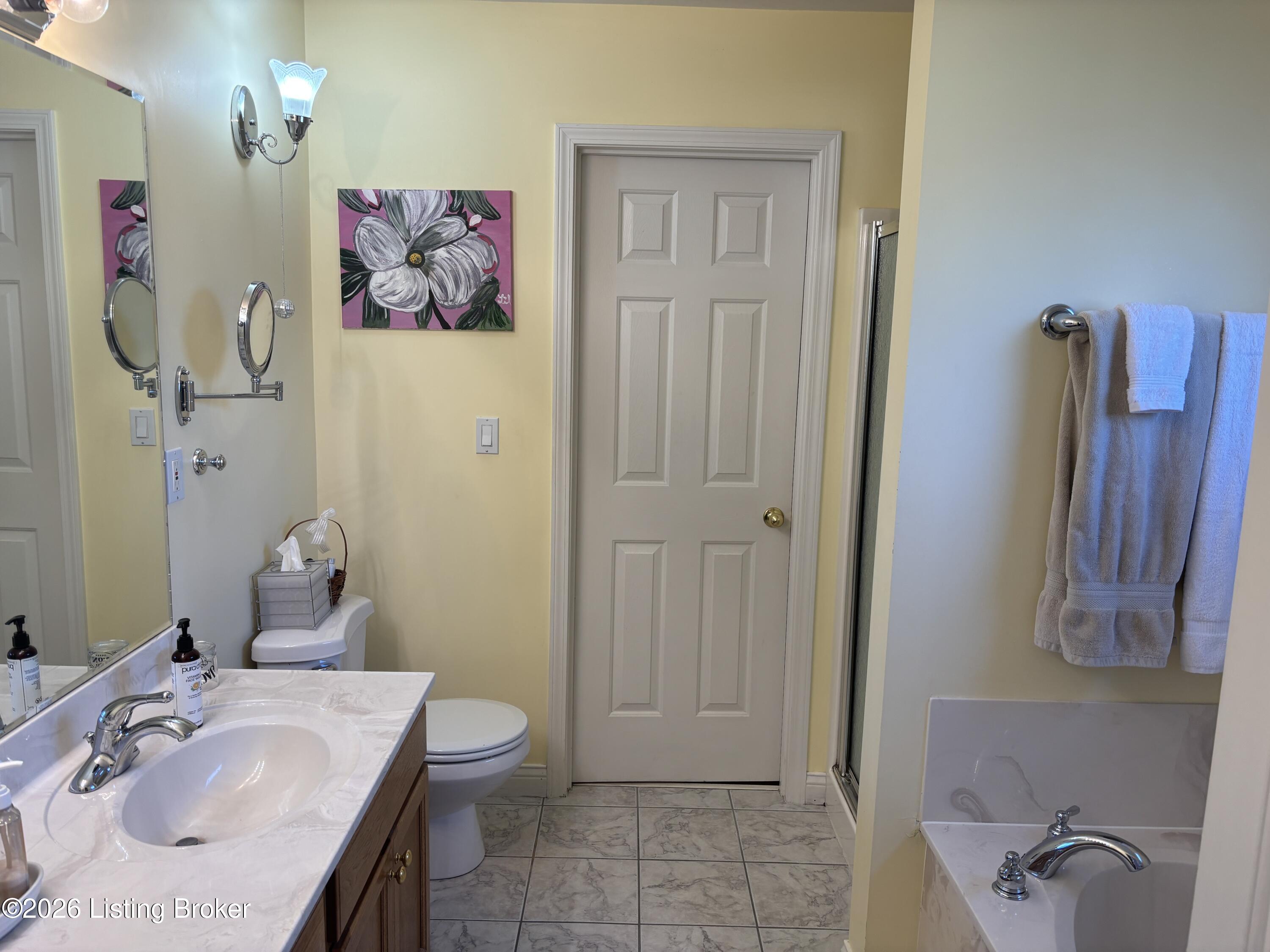 6314 Faris Way Property Photo 7