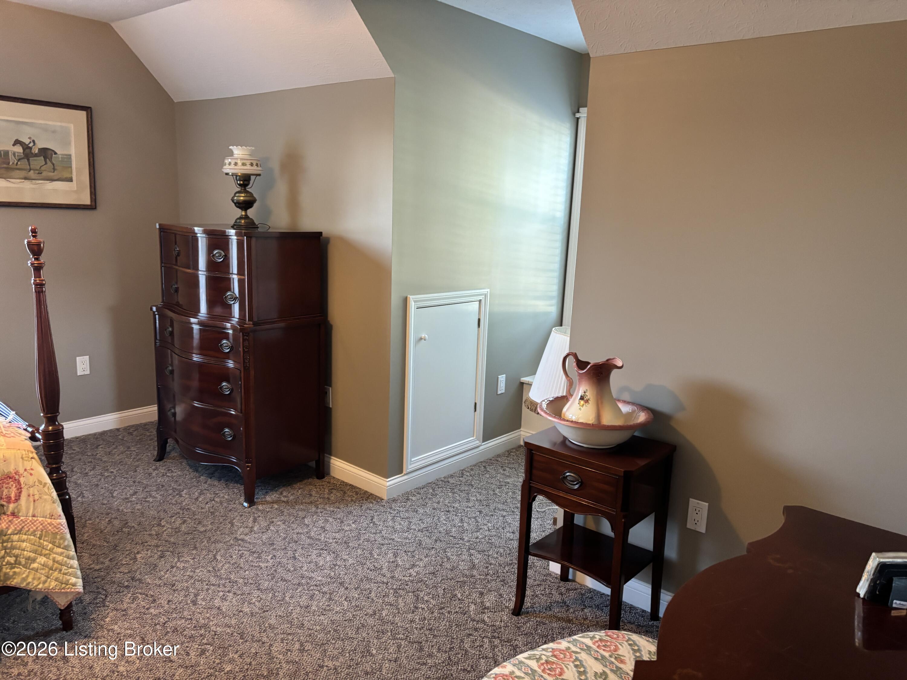 6314 Faris Way Property Photo 11