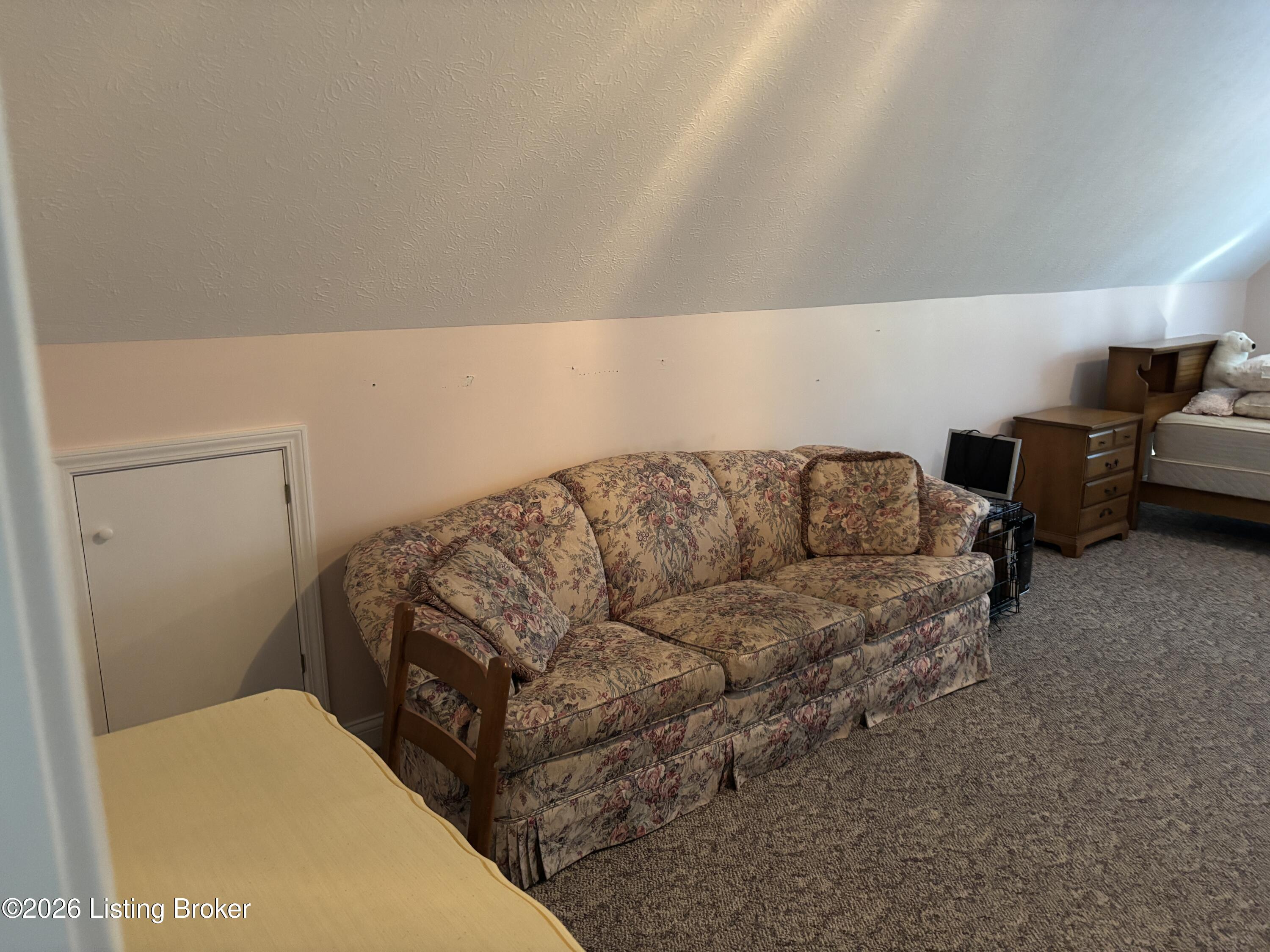 6314 Faris Way Property Photo 25