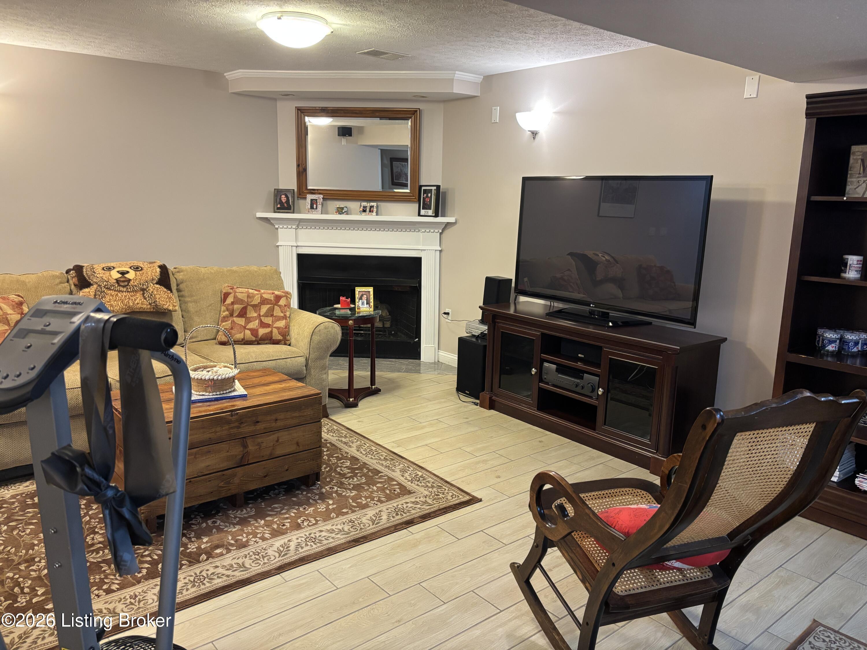 6314 Faris Way Property Photo 37