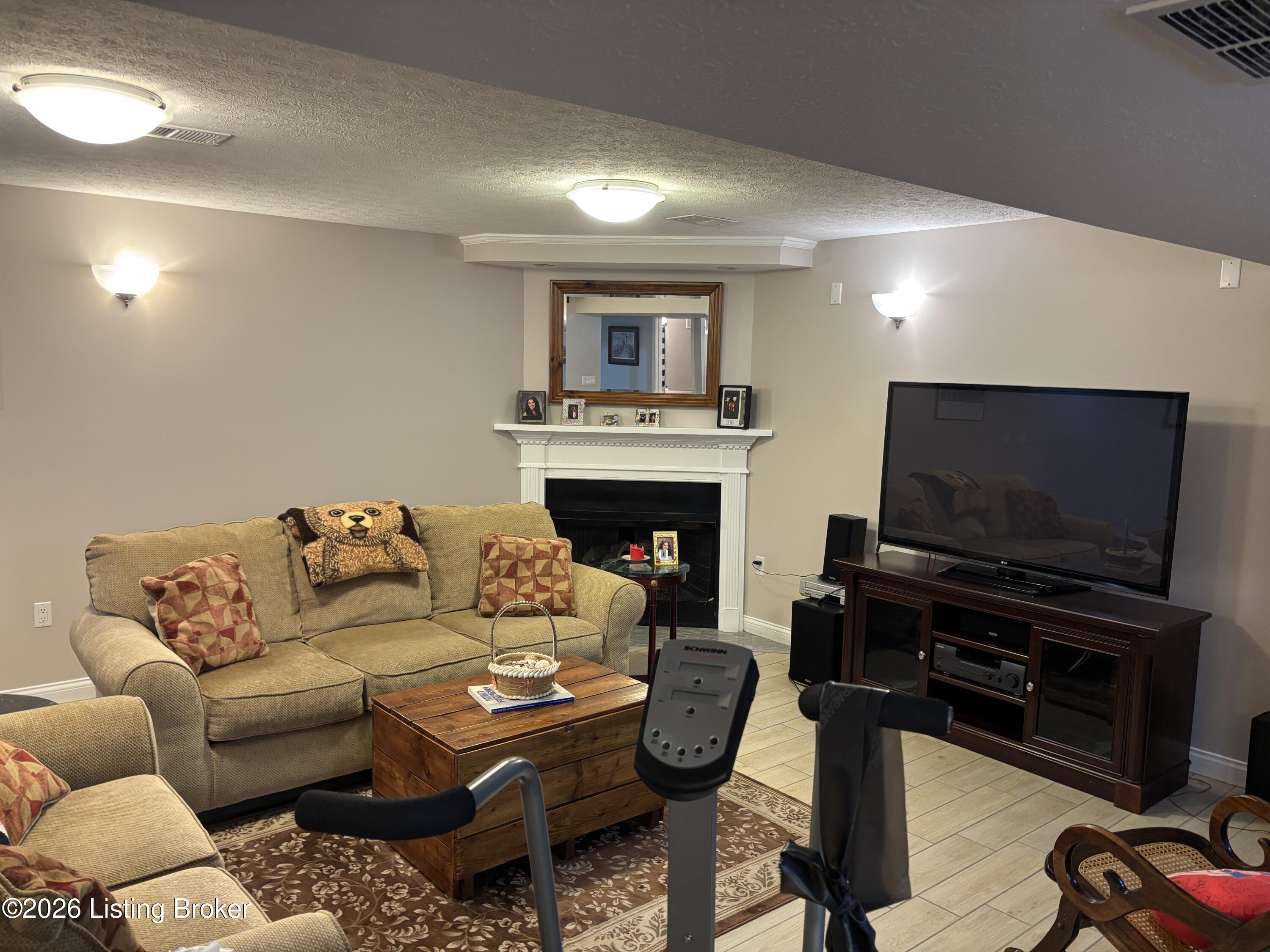 6314 Faris Way Property Photo 43