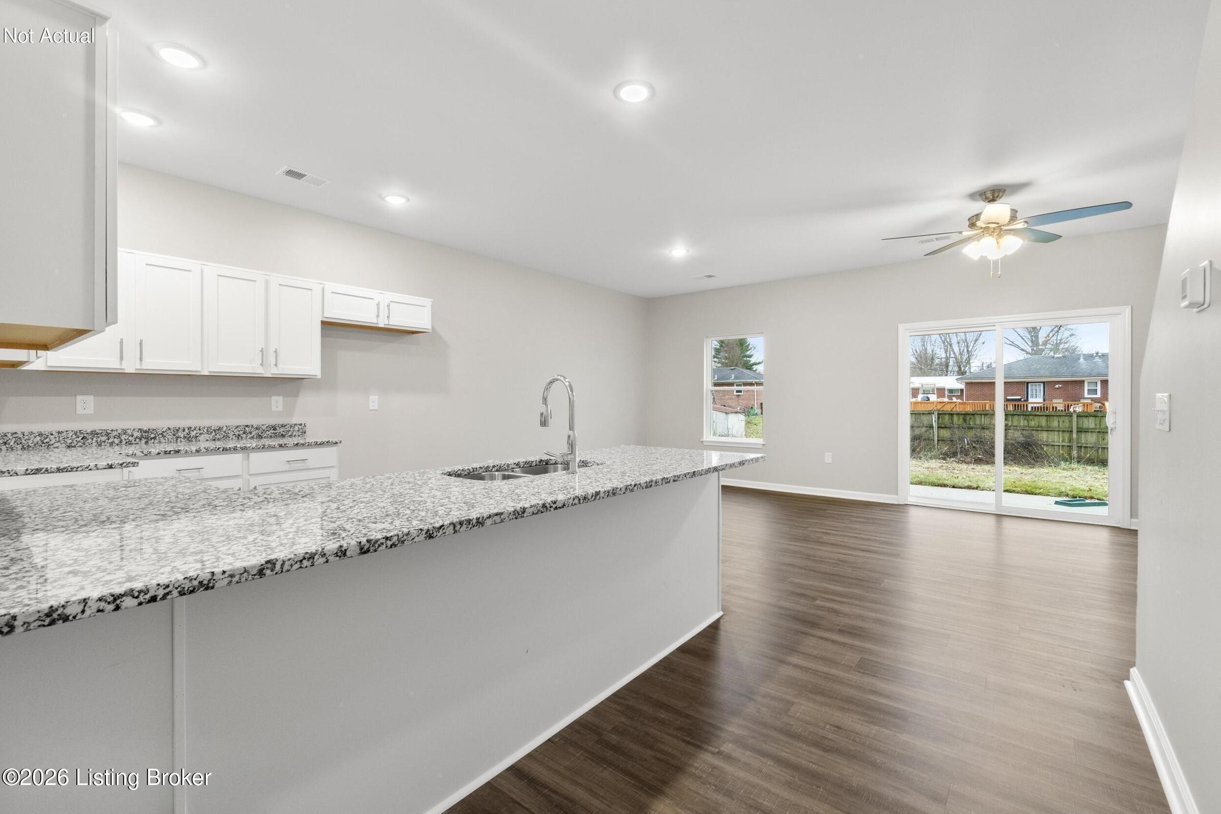 3205 Maldon Ct Property Photo 4
