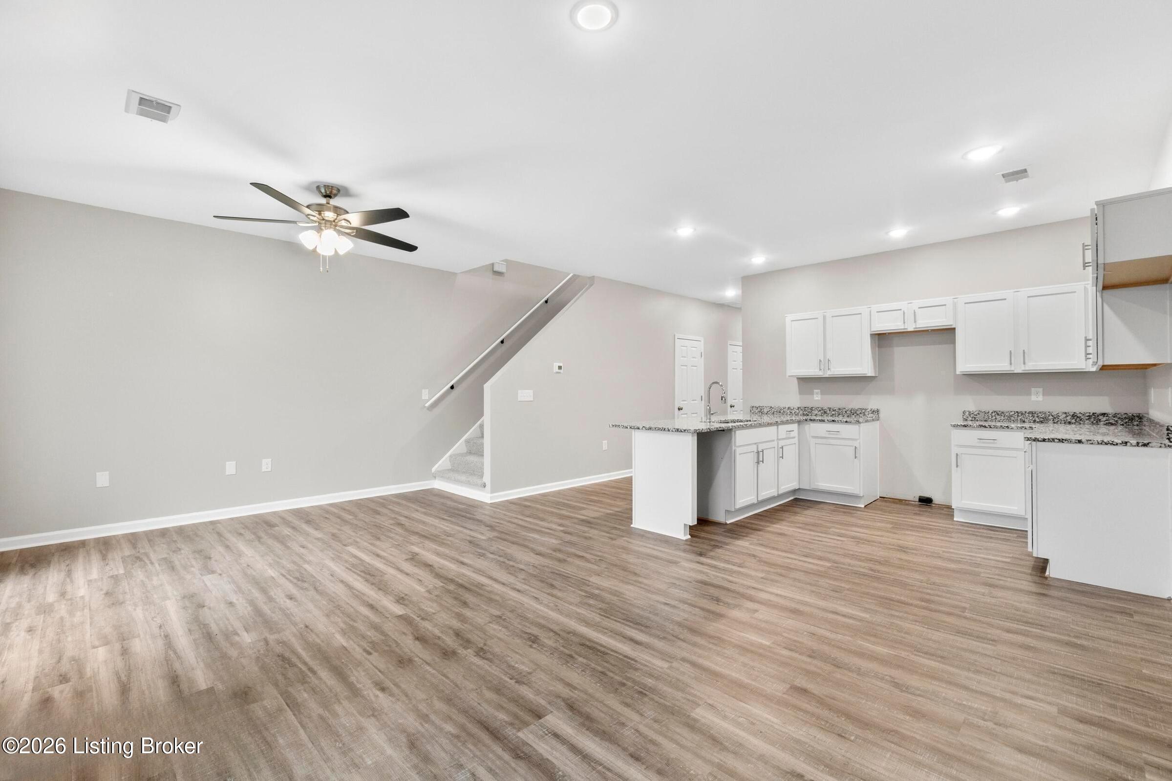 3205 Maldon Ct Property Photo 7